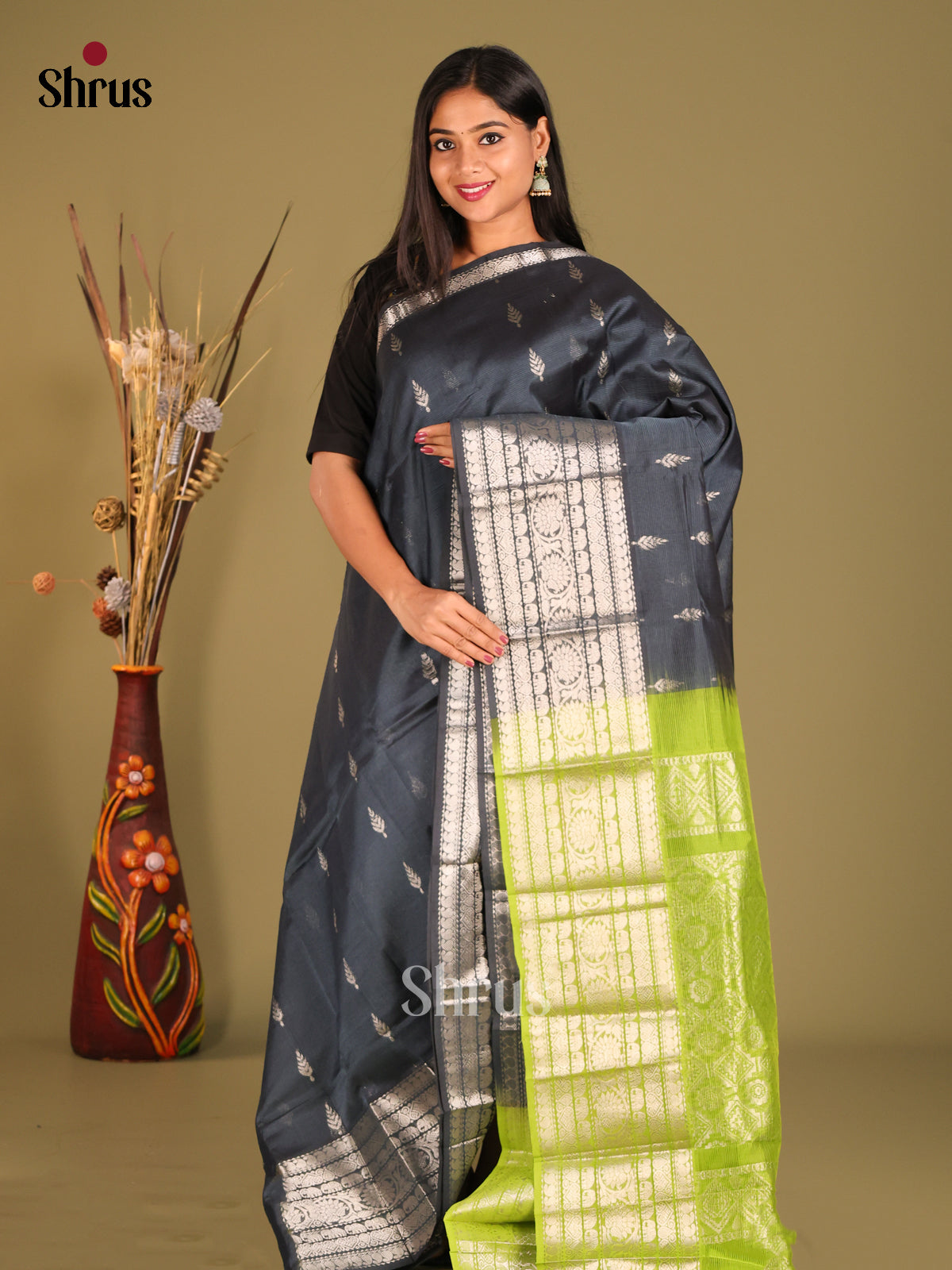 Black & Green Mangalagiri silkcotton Saree with rich zari border