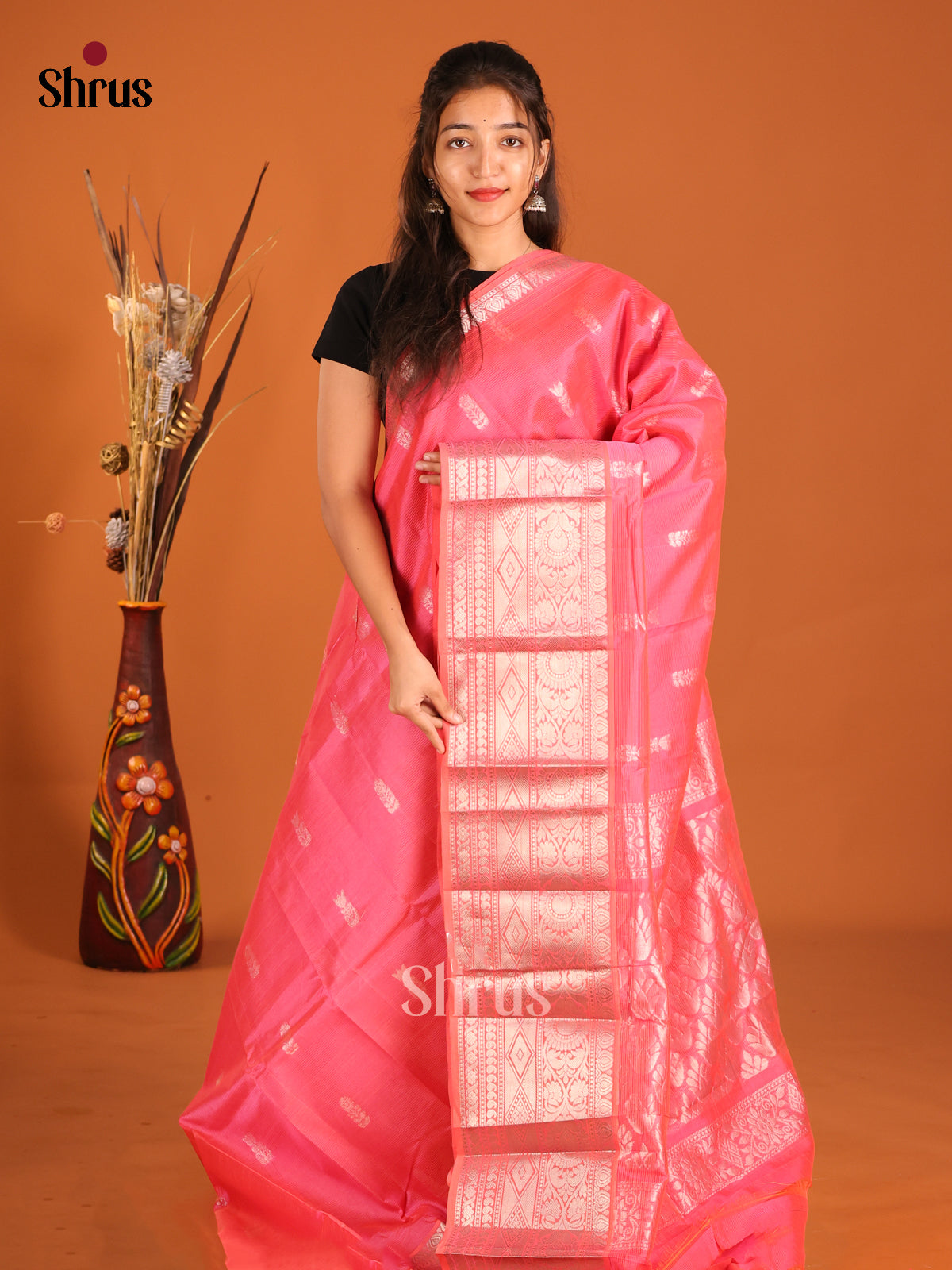 Pink single tone Mangalagiri silkcotton Saree with zari buttas