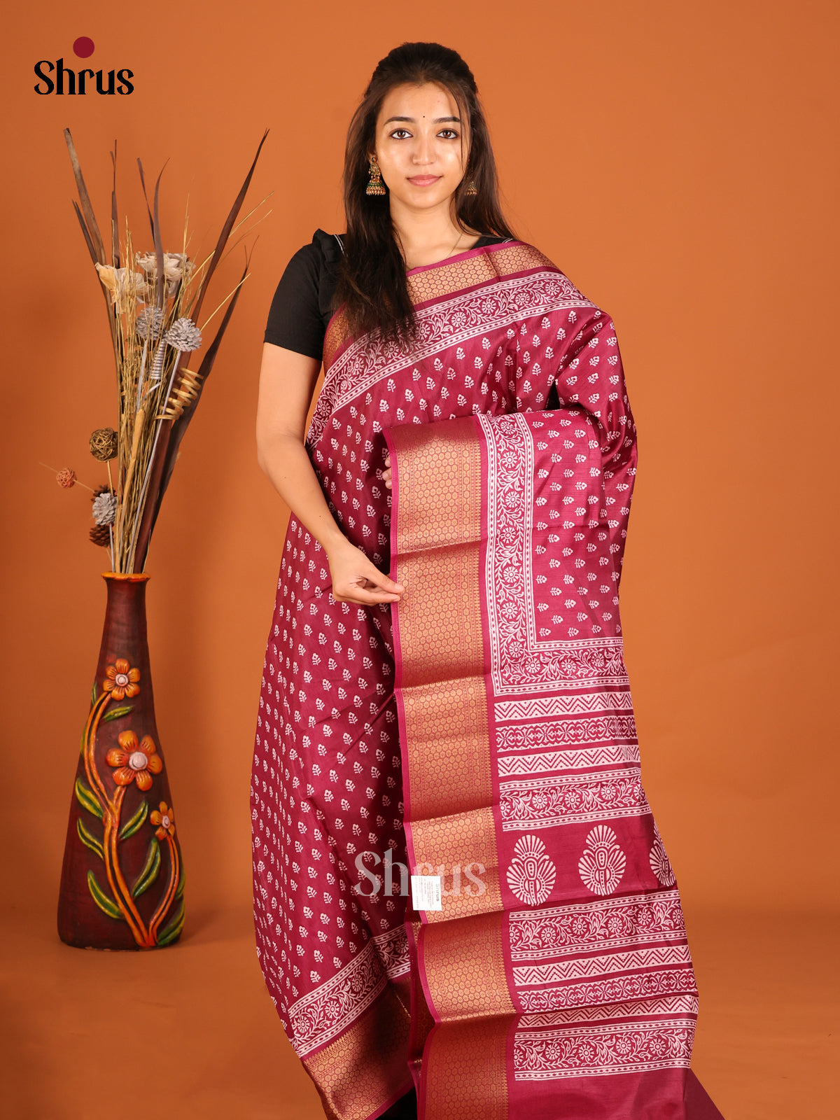 DHS06482 - Semi Crepe Saree - Shop on Shrus.com