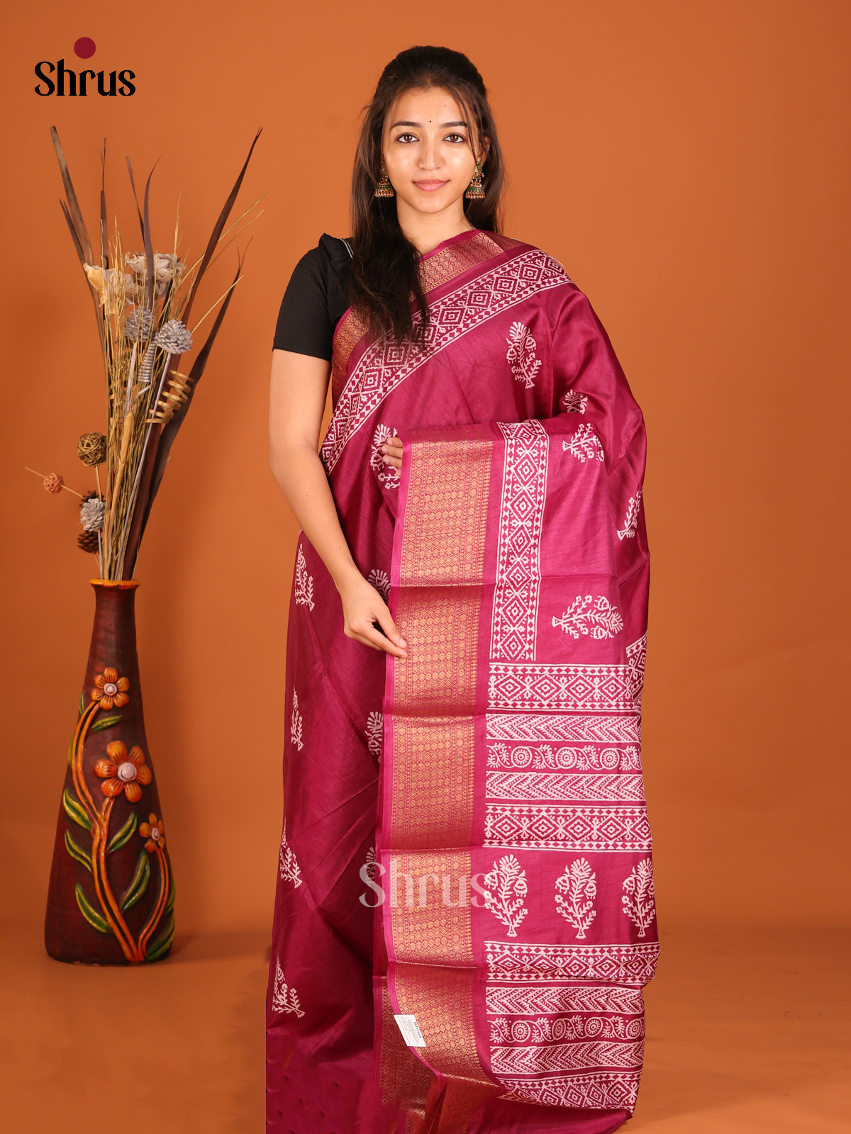 DHS06489 - Semi Crepe Saree - Shop on Shrus.com