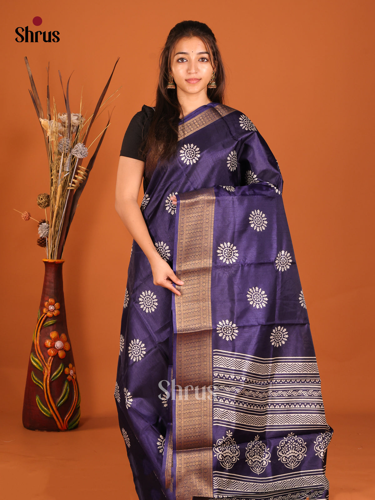DHS06506 - Semi Crepe Saree - Shop on Shrus.com