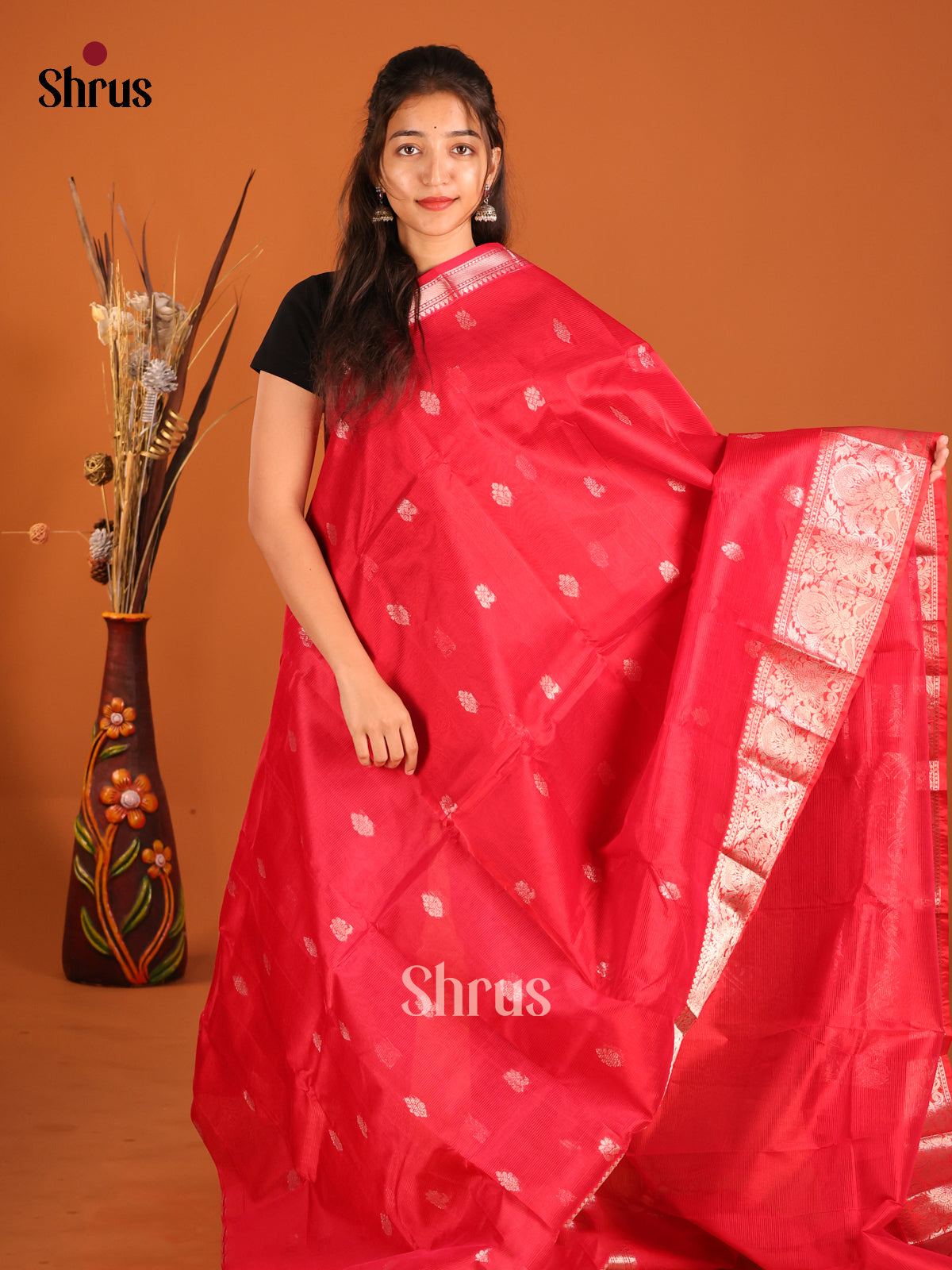 Red - Mangalagiri silkcotton Saree with rich zari border -1