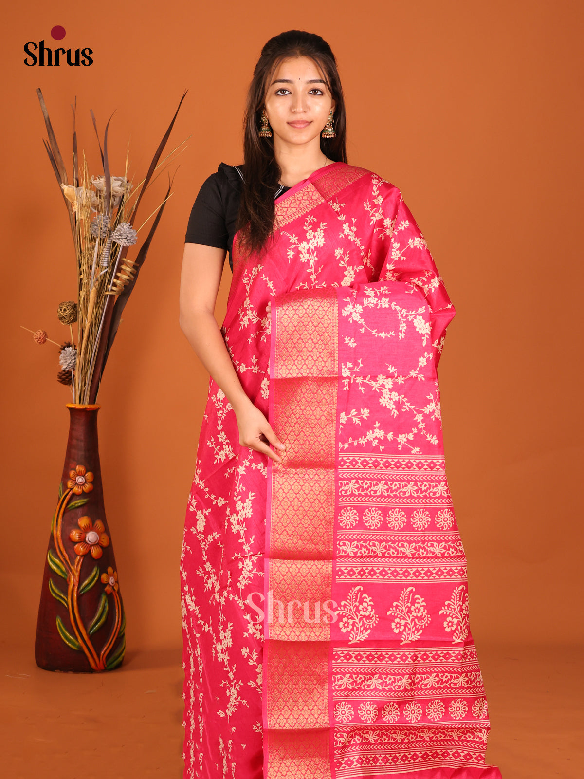 DHS07002 - Semi Crepe Saree - Shop on Shrus.com