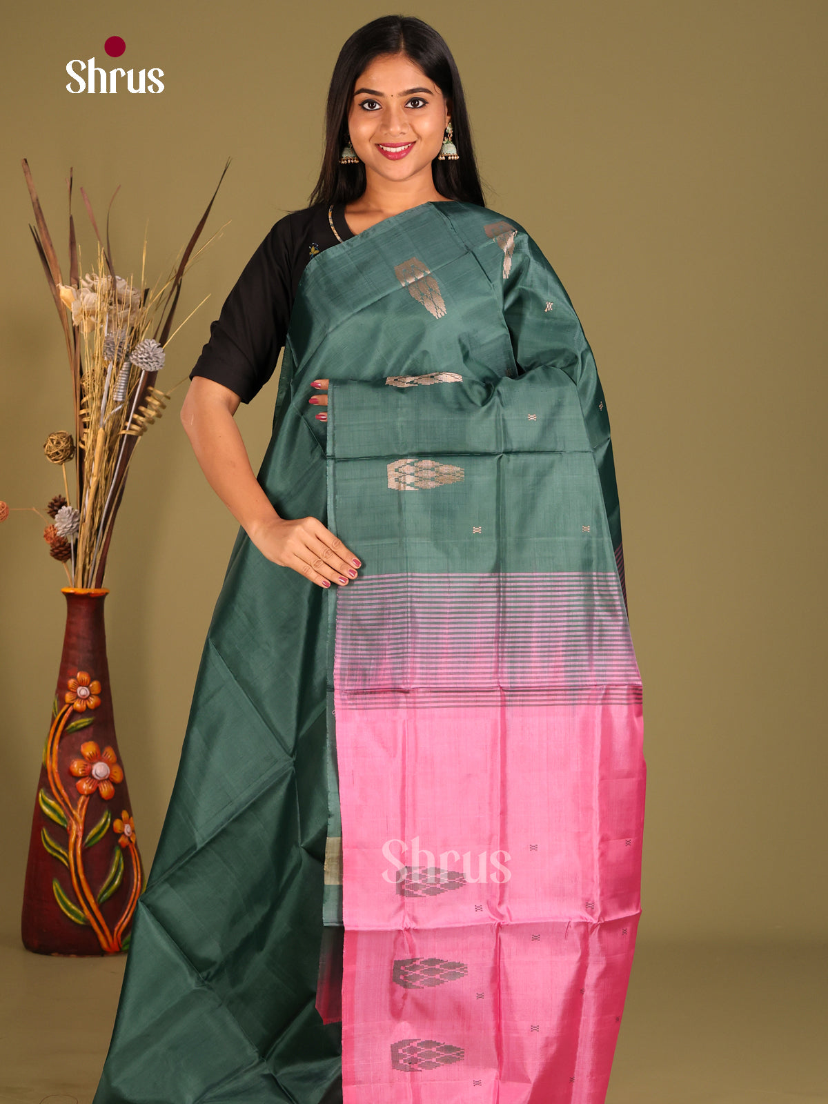 Green & Pink- Banana Pith without blouse Saree - Shop on Shrus.com