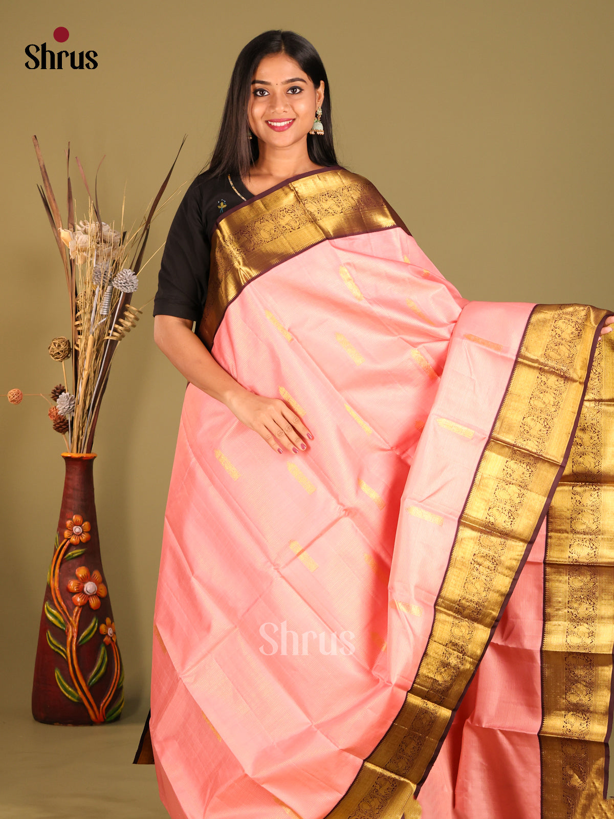 Chic Pink Korvai Kanchipuram Silk Saree with rich zari border & Brown Brocade Pallu 1
