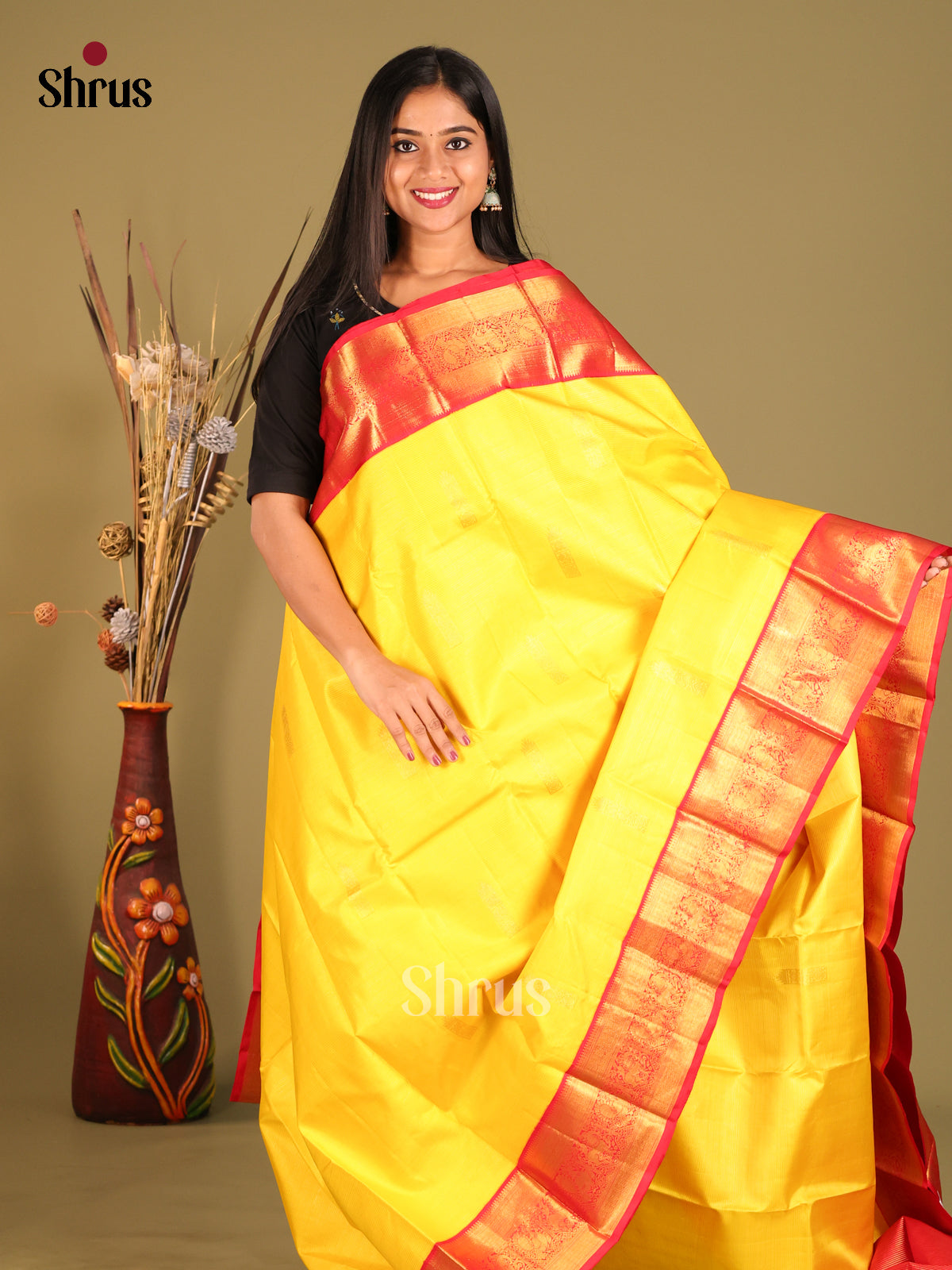 Radiant Korvai Yellow Kanchipuram Silk Saree with zari buttas & Red Brocade Pallu 1
