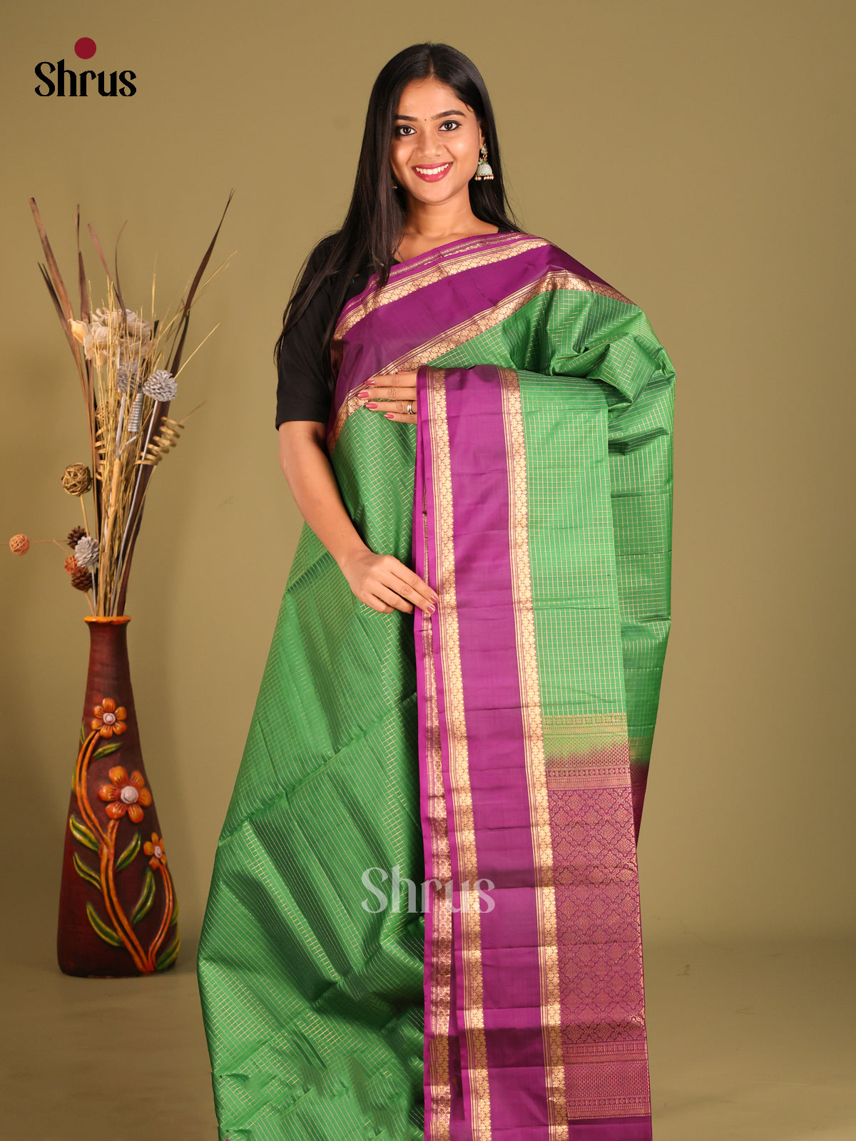 Classy Green Soft Silk Saree with zari kattam & Purple Rettaipet Zari Border