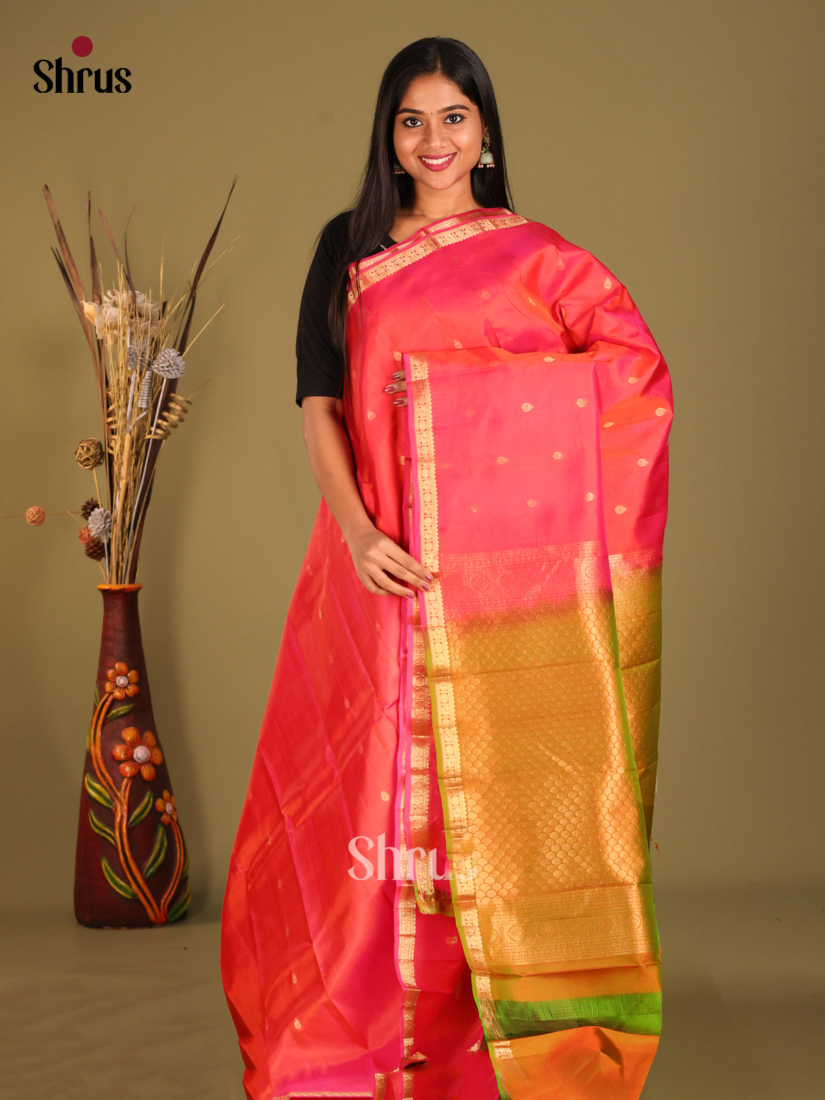 Orangish Pink Kanchipuram Silk Korvai Saree with gold zari buttas - Shop on Shrus.com