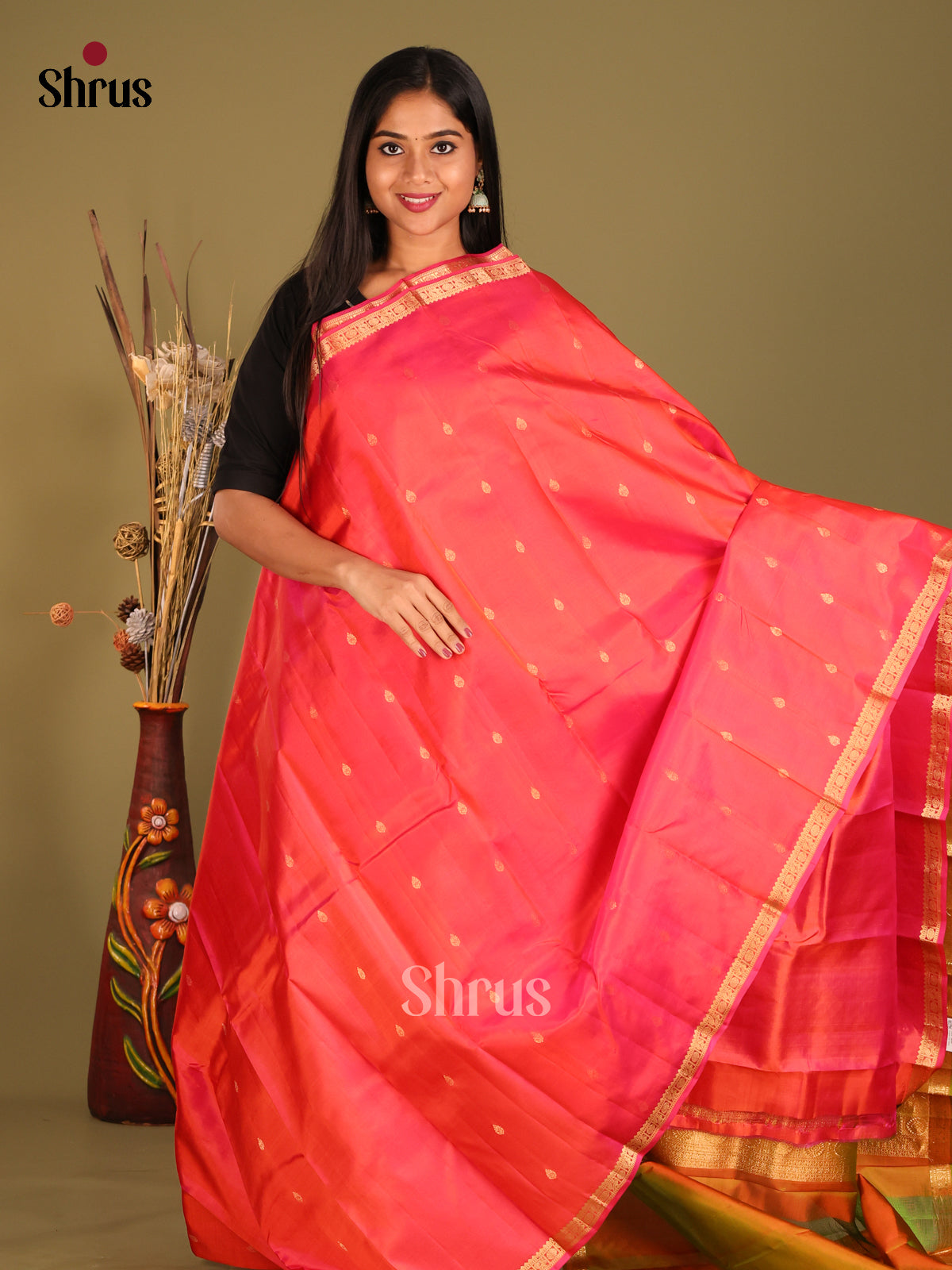 Orangish Pink Kanchipuram Silk Korvai Saree with gold zari buttas - Shop on Shrus.com