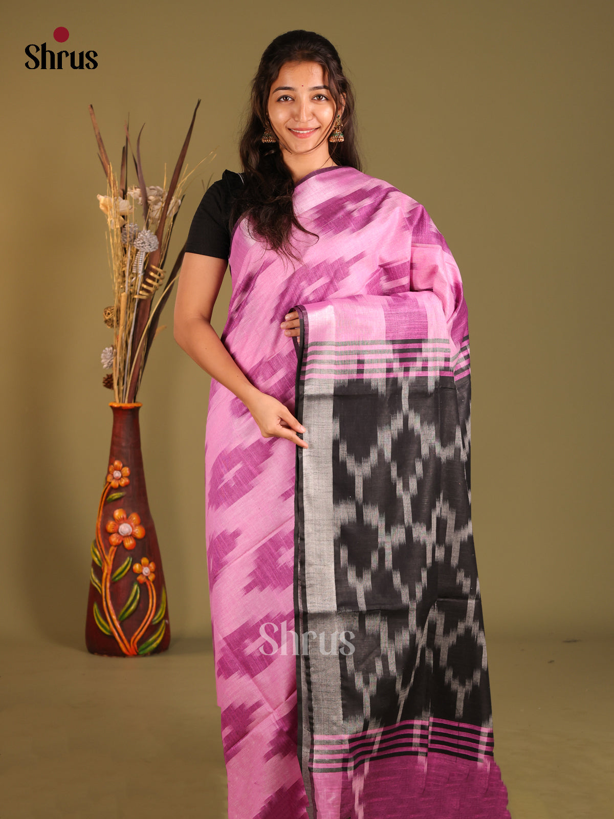 DHS08121 - Semi Ikkat Saree - Shop on Shrus.com