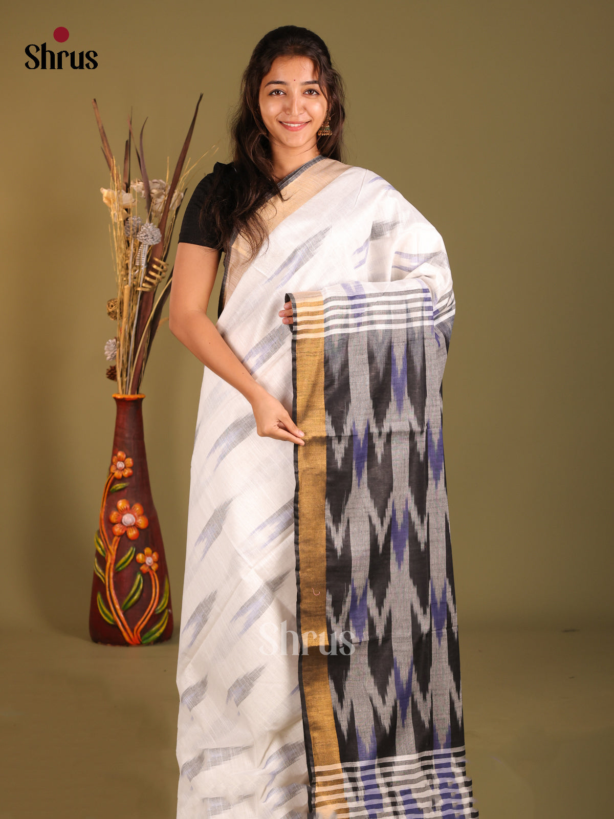 Cream & Grey - Semi Ikkat Saree