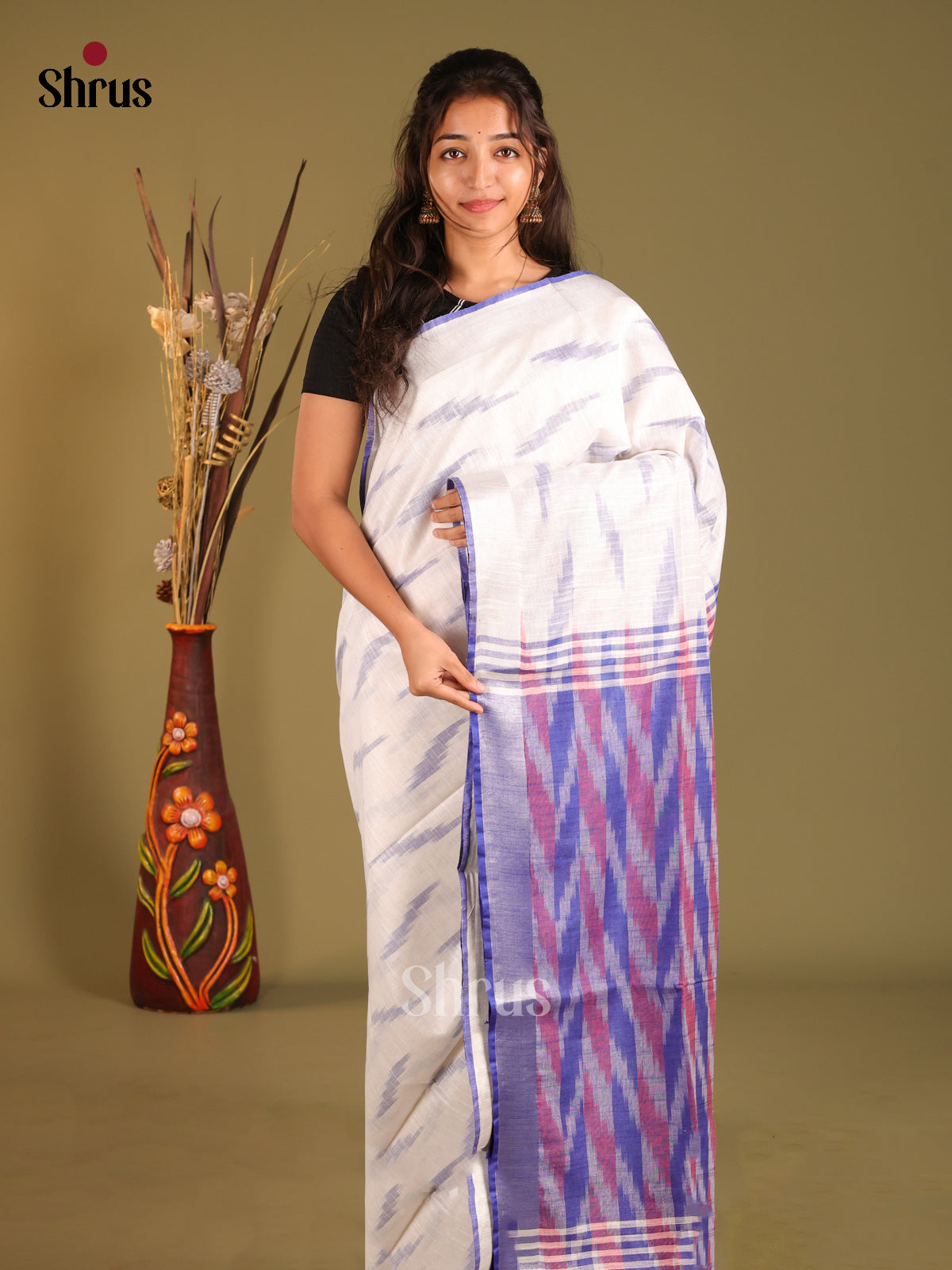 Cream & Lavender - Semi Ikkat Saree