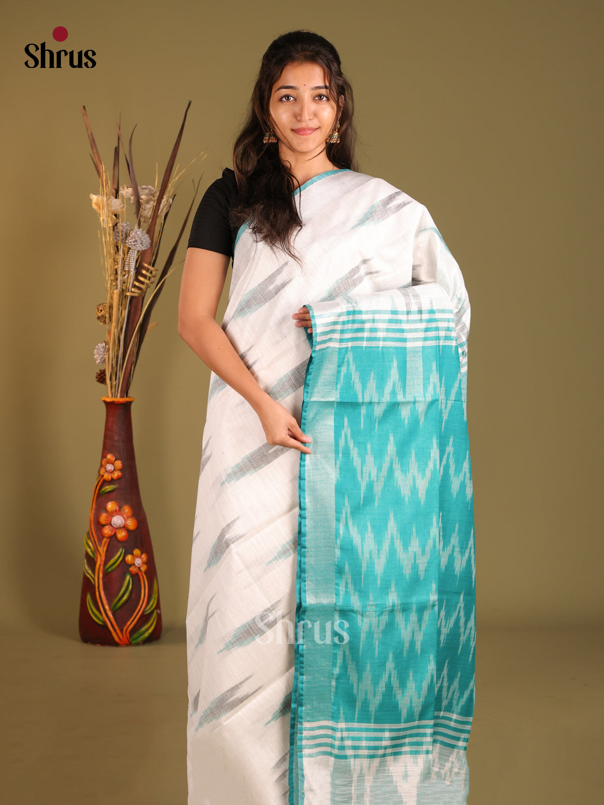 DHS08206 - Semi Ikkat Saree - Shop on Shrus.com