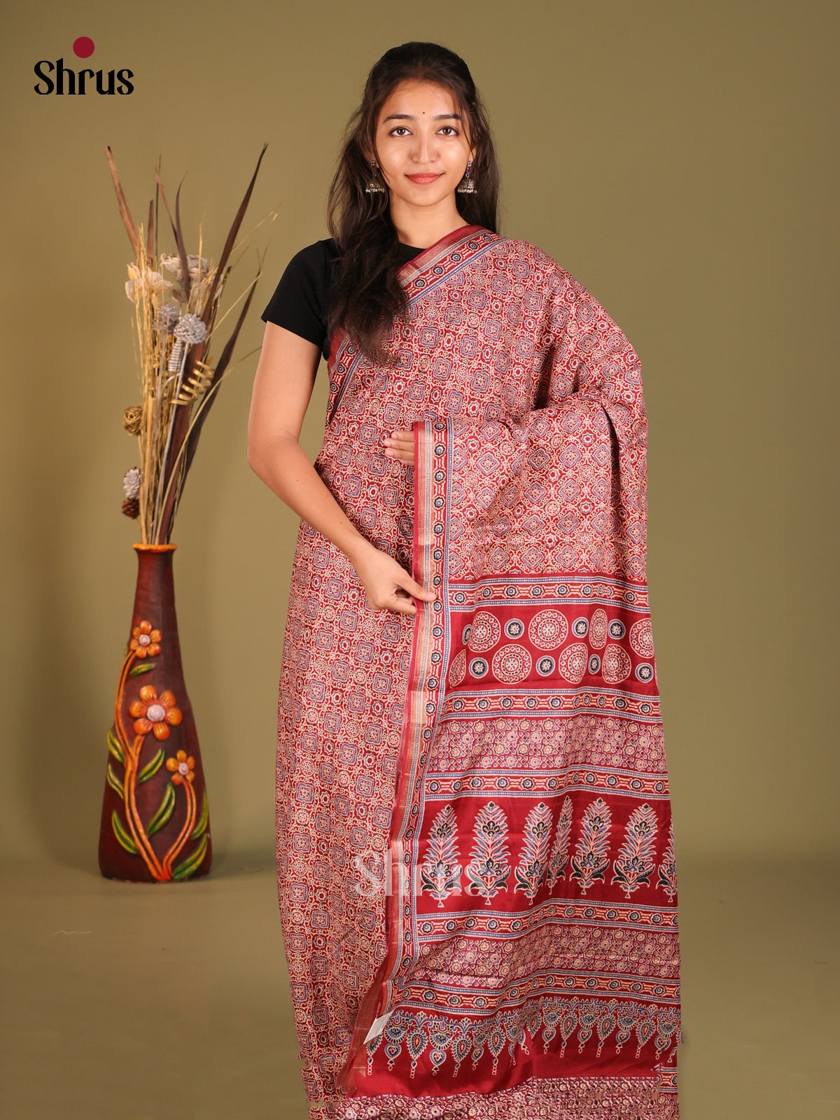 Maroon- Art Modal Saree - Shop on Shrus.com