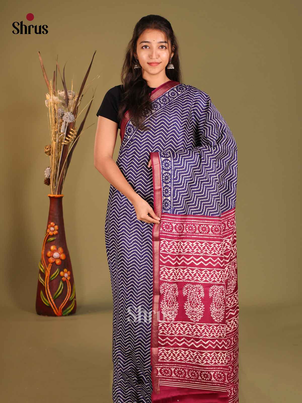 Blue & Maroon- Art Modal Saree