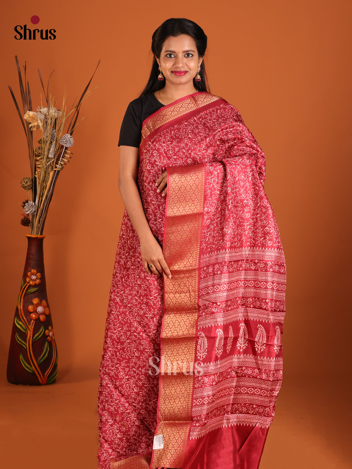 DHS09016 - Semi Crepe Saree - Shop on Shrus.com
