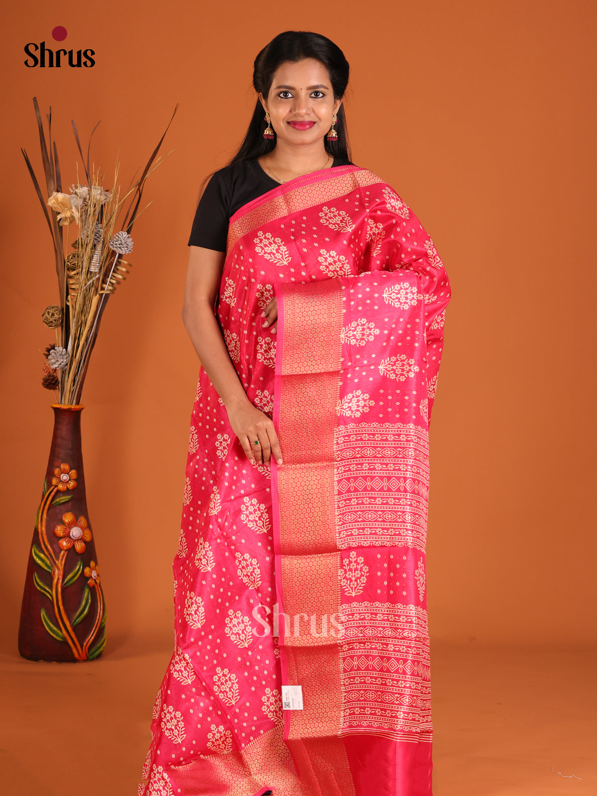 DHS09069 - Semi Crepe Saree - Shop on Shrus.com