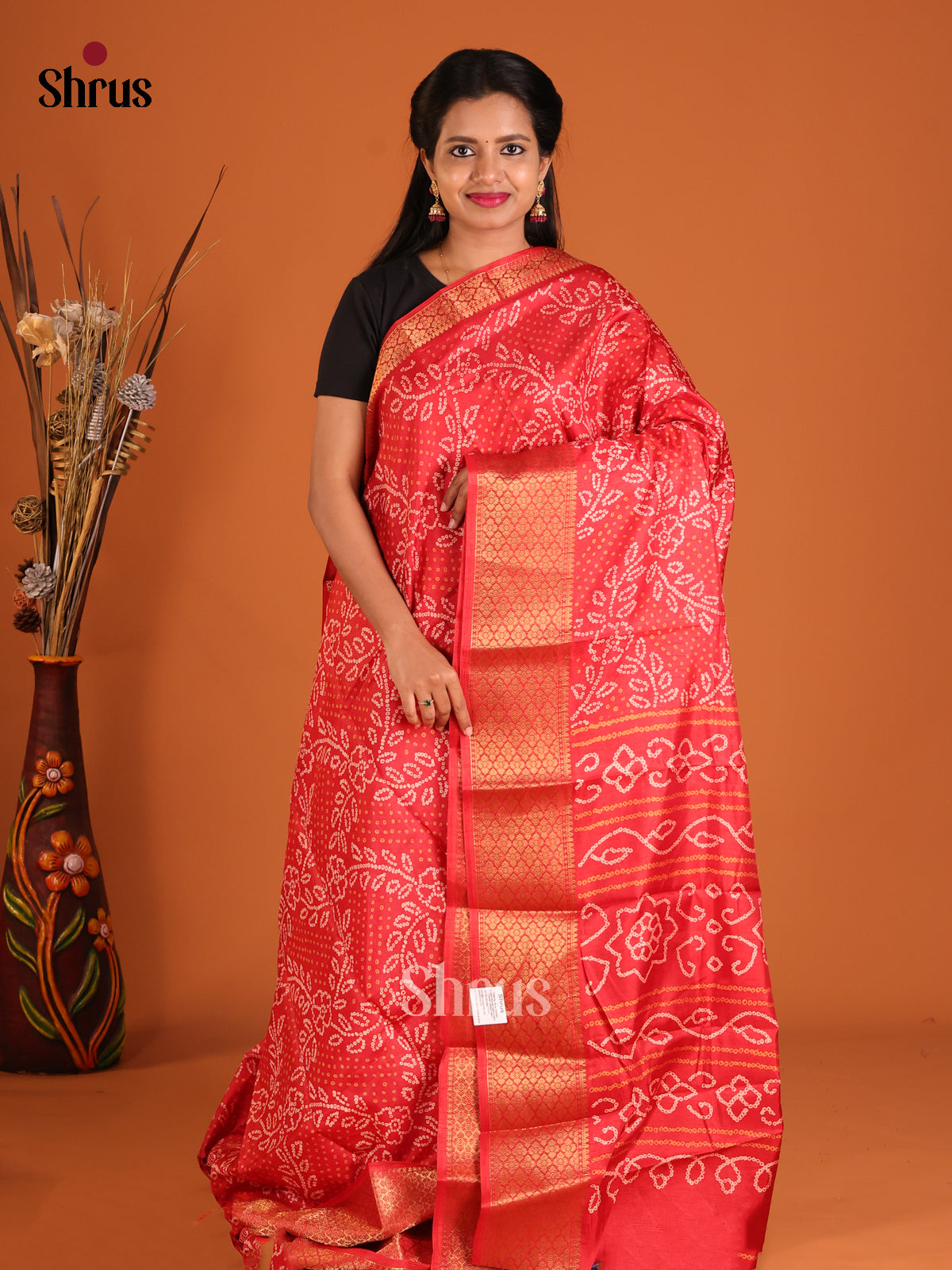 DHS09199 - Semi Crepe Saree - Shop on Shrus.com