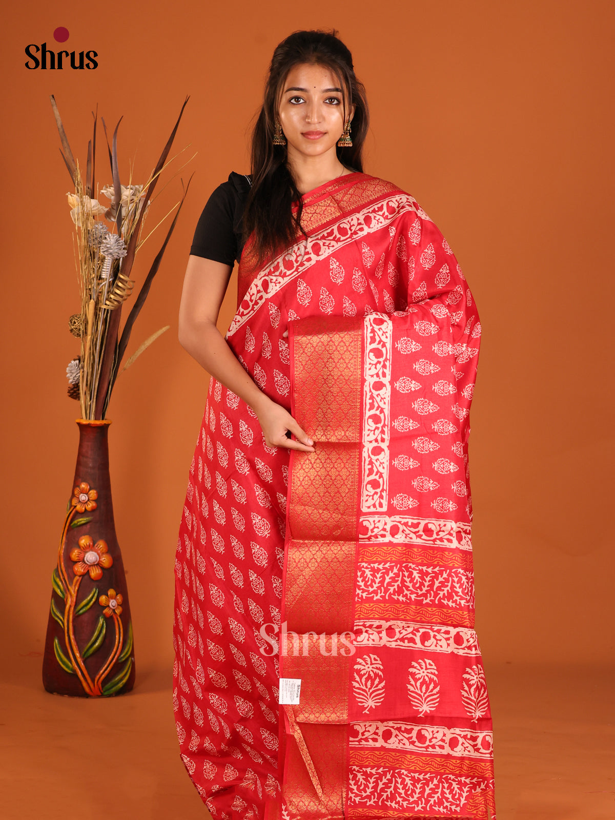 DHS09207 - Semi Crepe Saree - Shop on Shrus.com