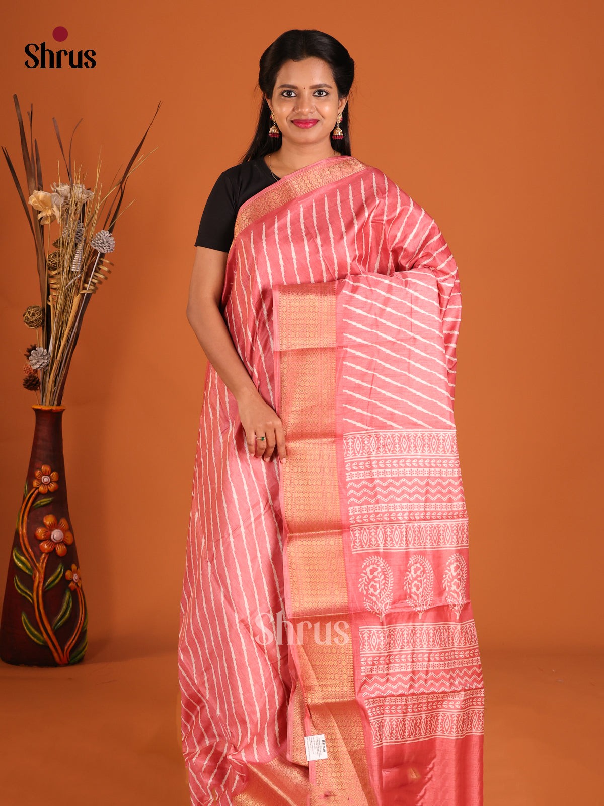 DHS09397 - Semi Crepe Saree - Shop on Shrus.com