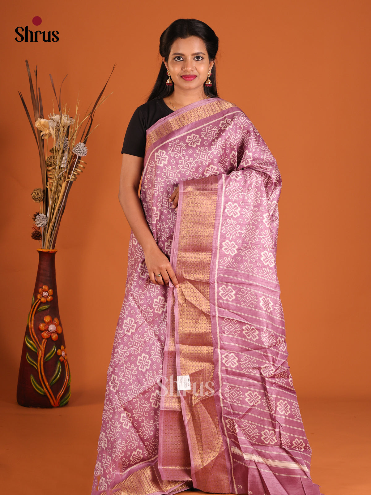 DHS09399 - Semi Crepe Saree - Shop on Shrus.com