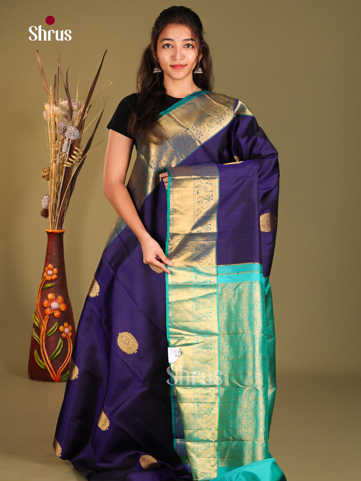 Blue & Teal Kanchipuram Butta design Saree with rich zari brocade border