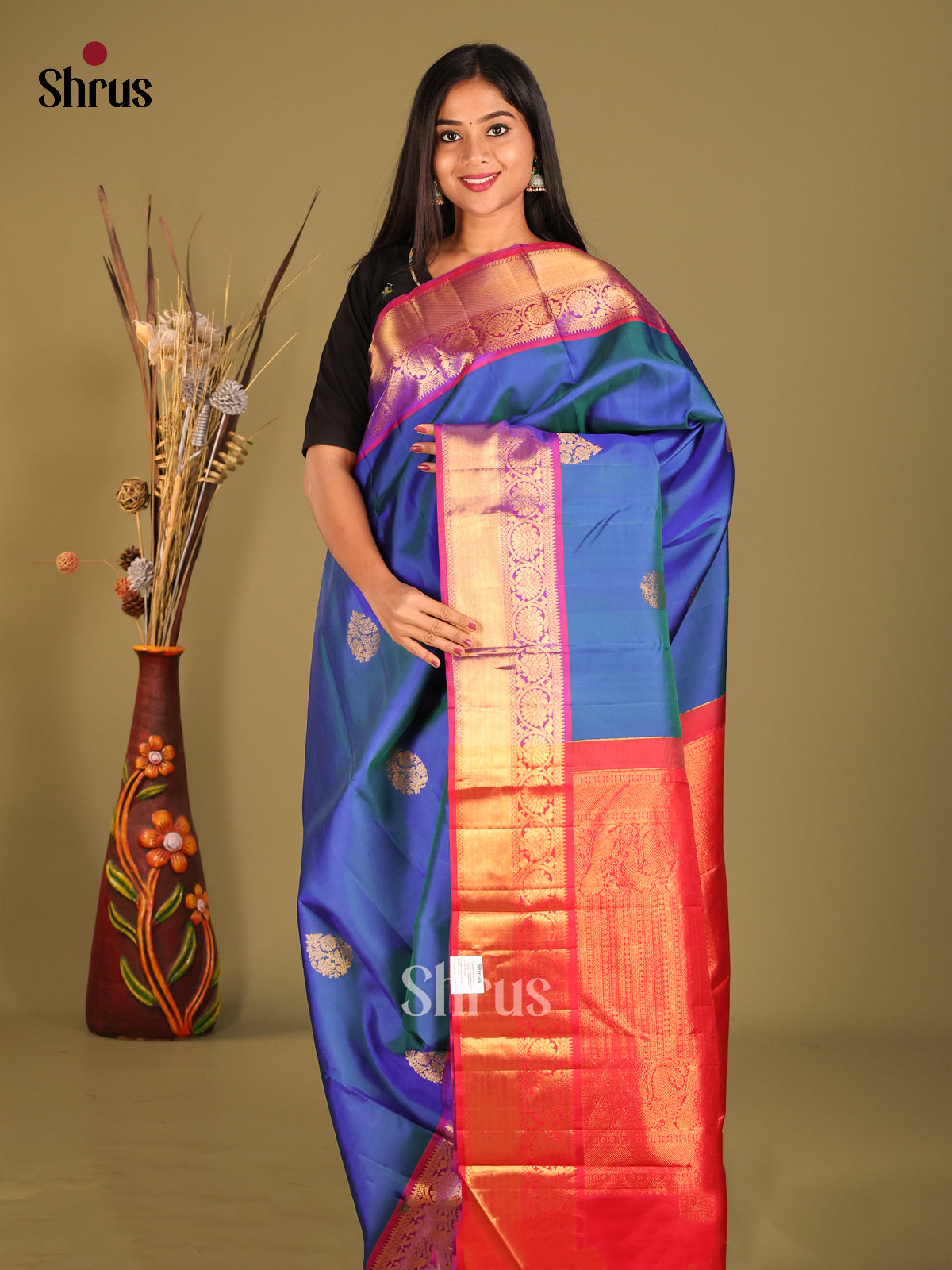 Blue & Red Kanchipuram Butta design Saree with rich zari border