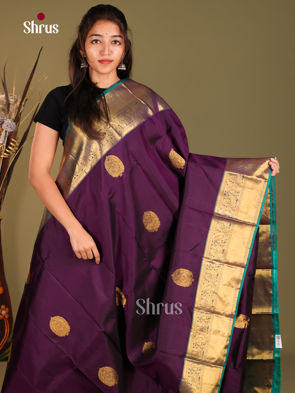 Classic Violet Kanchipuram Silk Saree with golden Motifs & Teal Zari Brocade Pallu