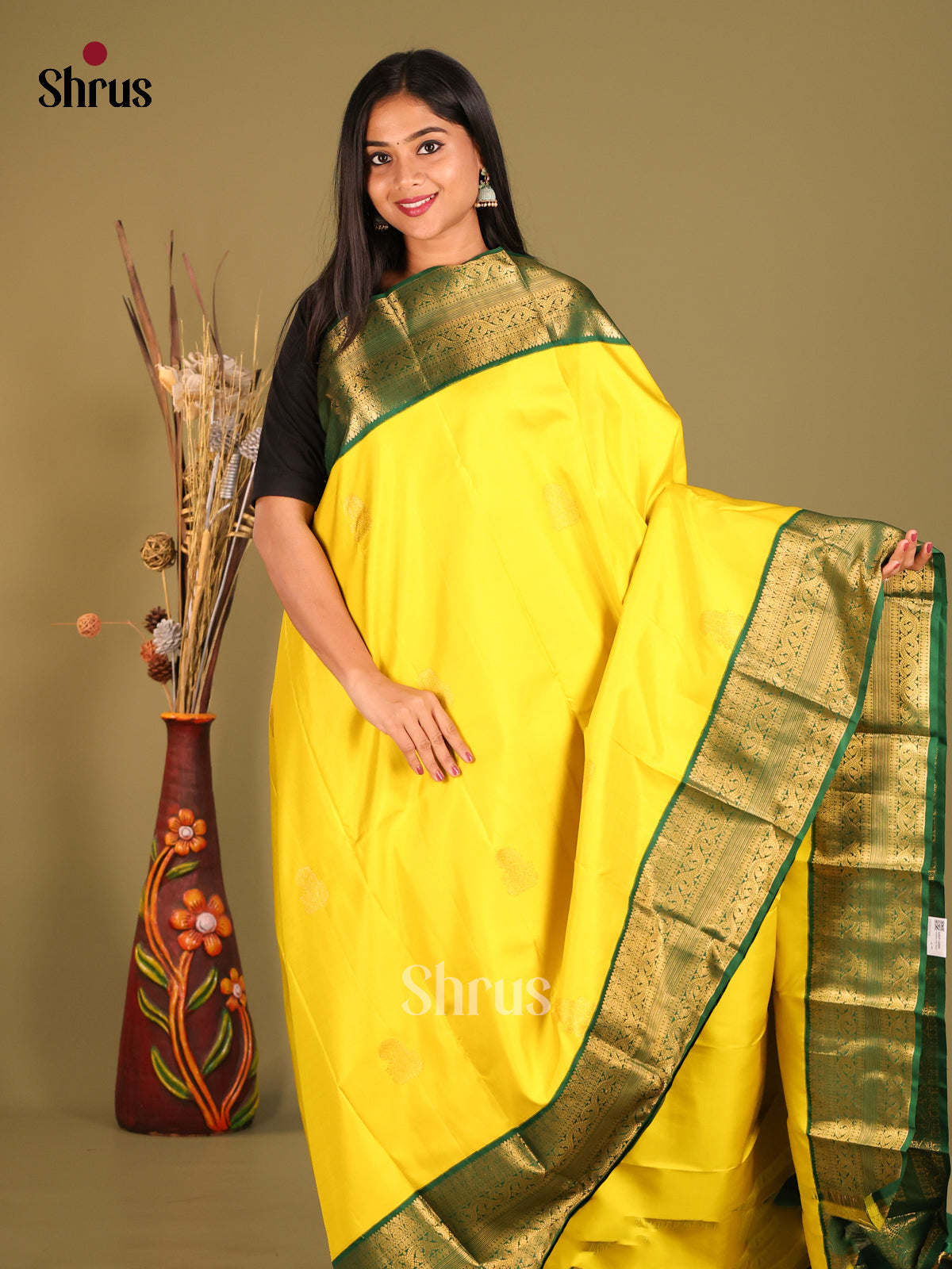 Luminous Yellow Kanchipuram Saree with Paisley Motifs & Green zari border -1