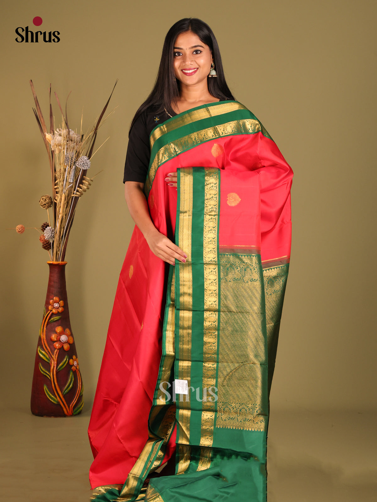 Timeless Red Kanchipuram Silk Saree with Golden Buttas & Green Rettaipet zari border