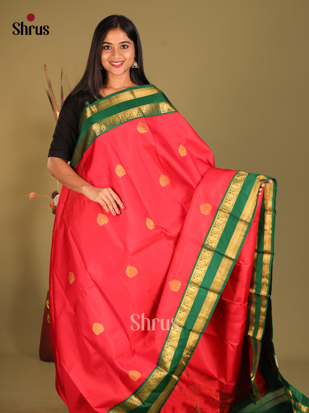 Timeless Red Kanchipuram Silk Saree with Golden Buttas & Green Rettaipet zari border 1