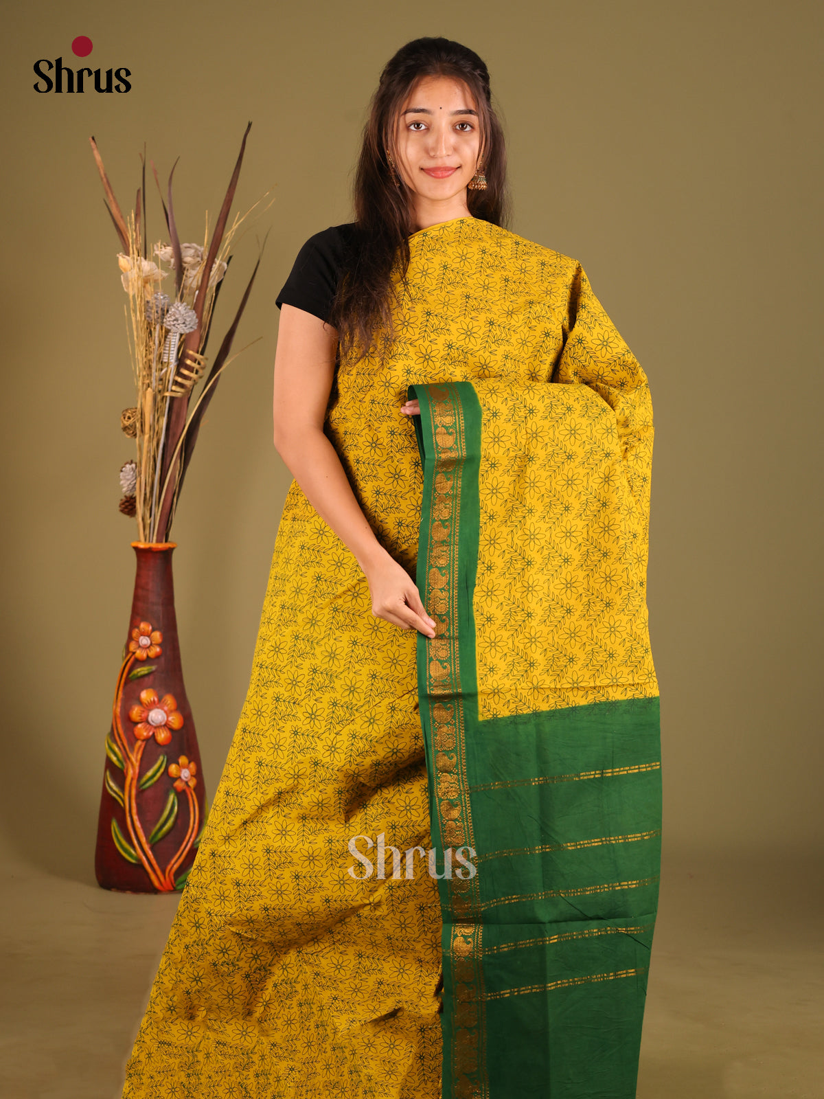 DHS11021 - Sungudi Cotton Saree - Shop on Shrus.com