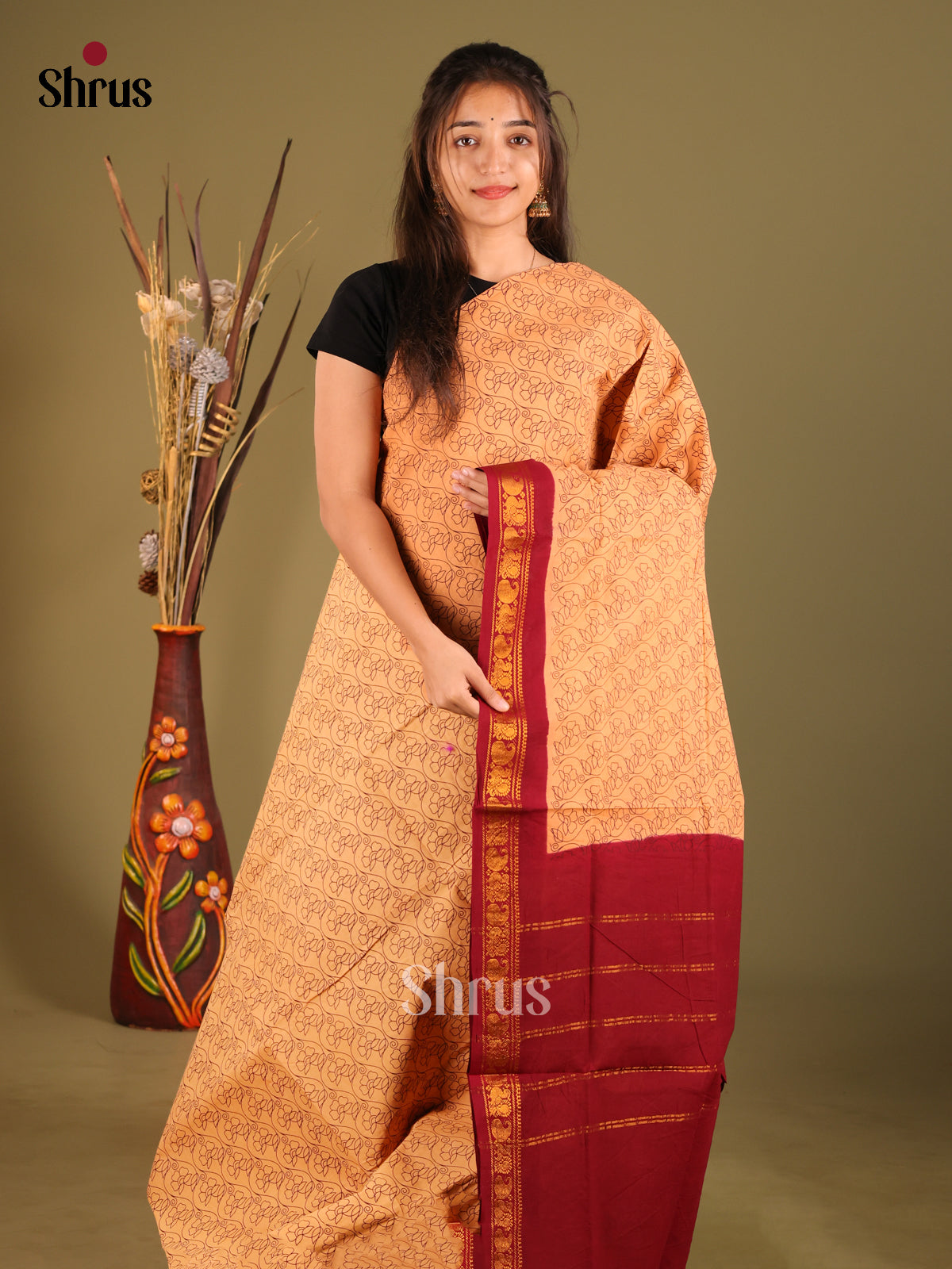DHS11022 - Sungudi Cotton Saree - Shop on Shrus.com