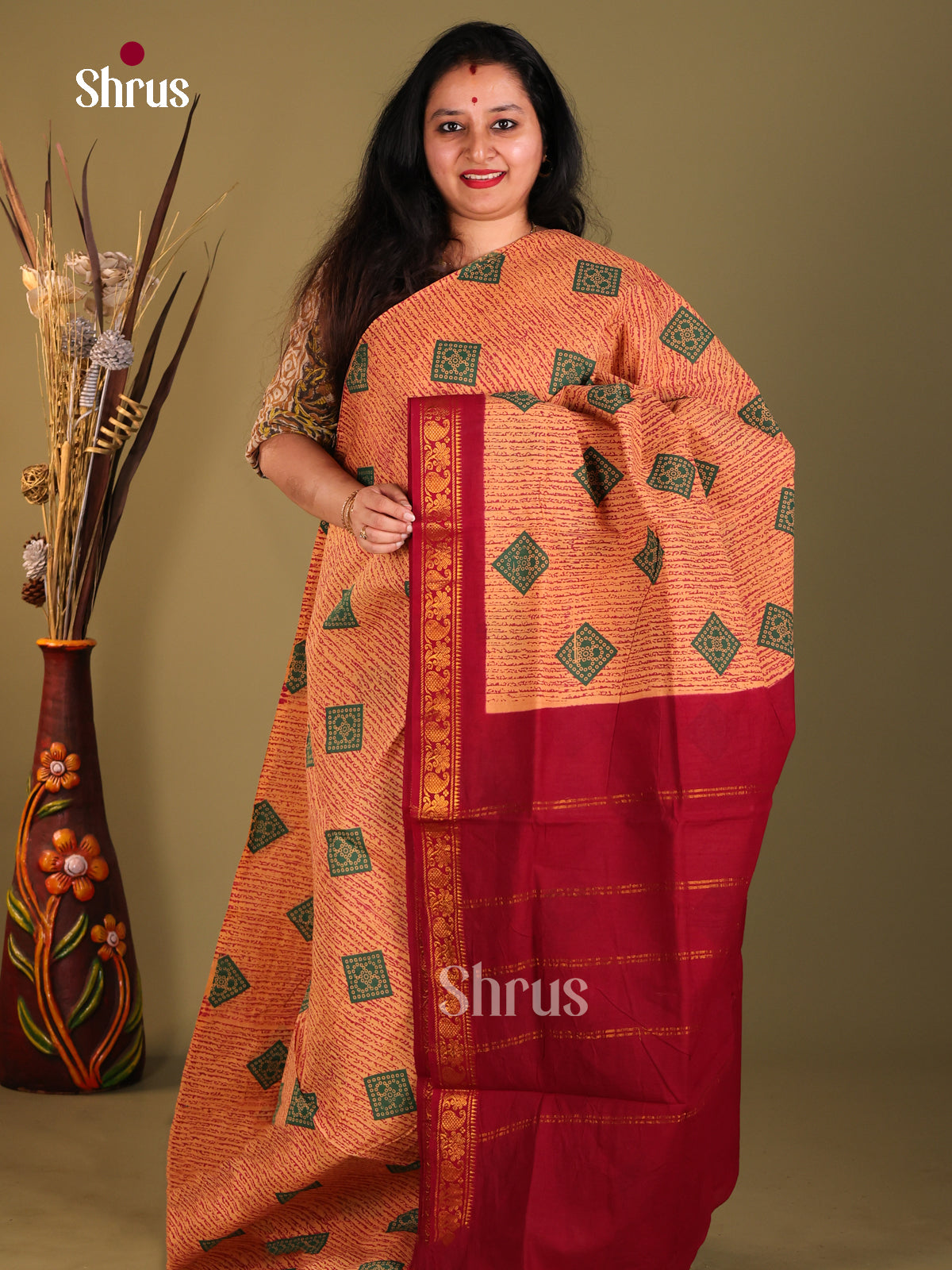 Peach & Red - Sungudi Cotton Saree - Shop on Shrus.com
