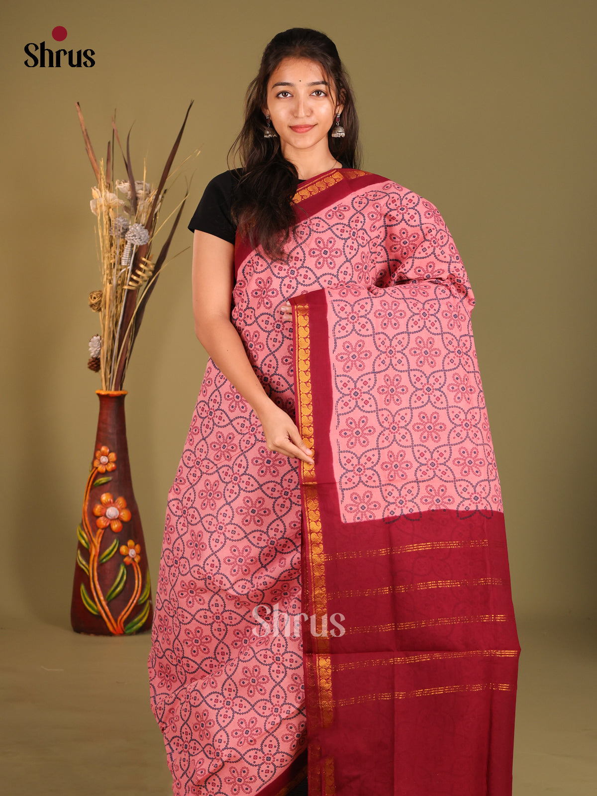 Pink & Red - Sungudi Cotton Saree - Shop on Shrus.com