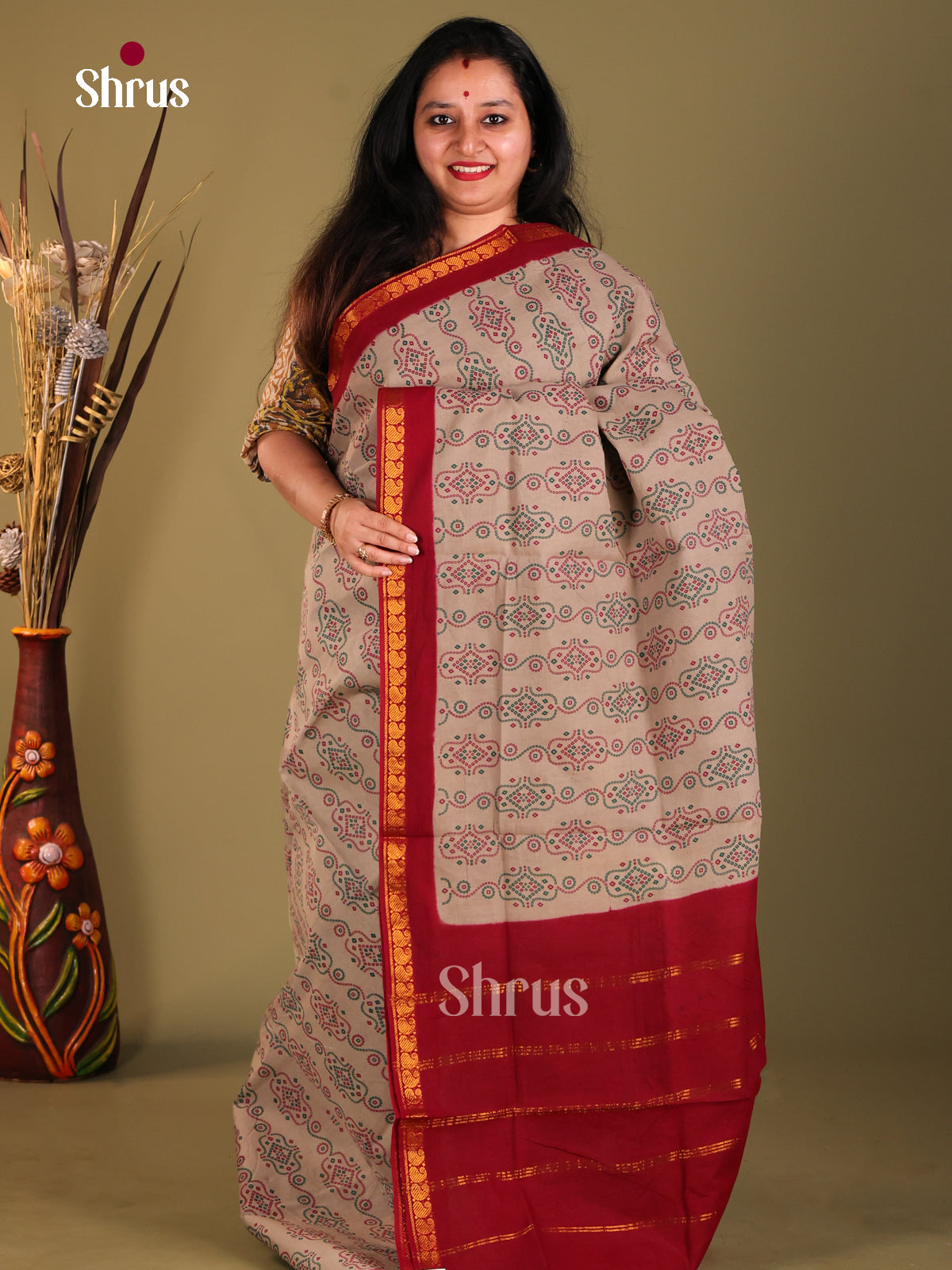 Grey & Maroon - Sungudi Cotton Saree - Shop on Shrus.com