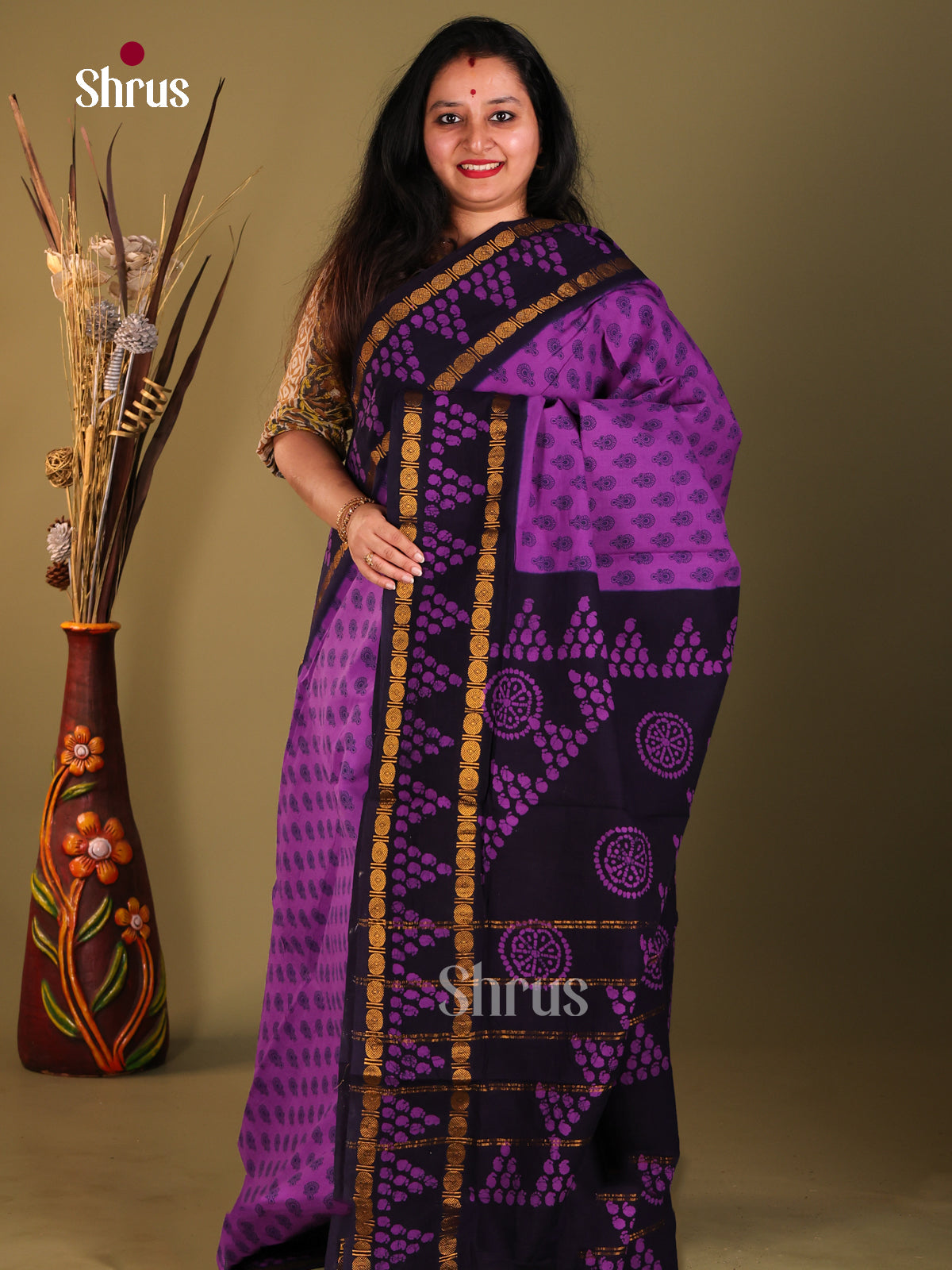 Dark Lavender & Violet- Sungudi Cotton Saree - Shop on Shrus.com