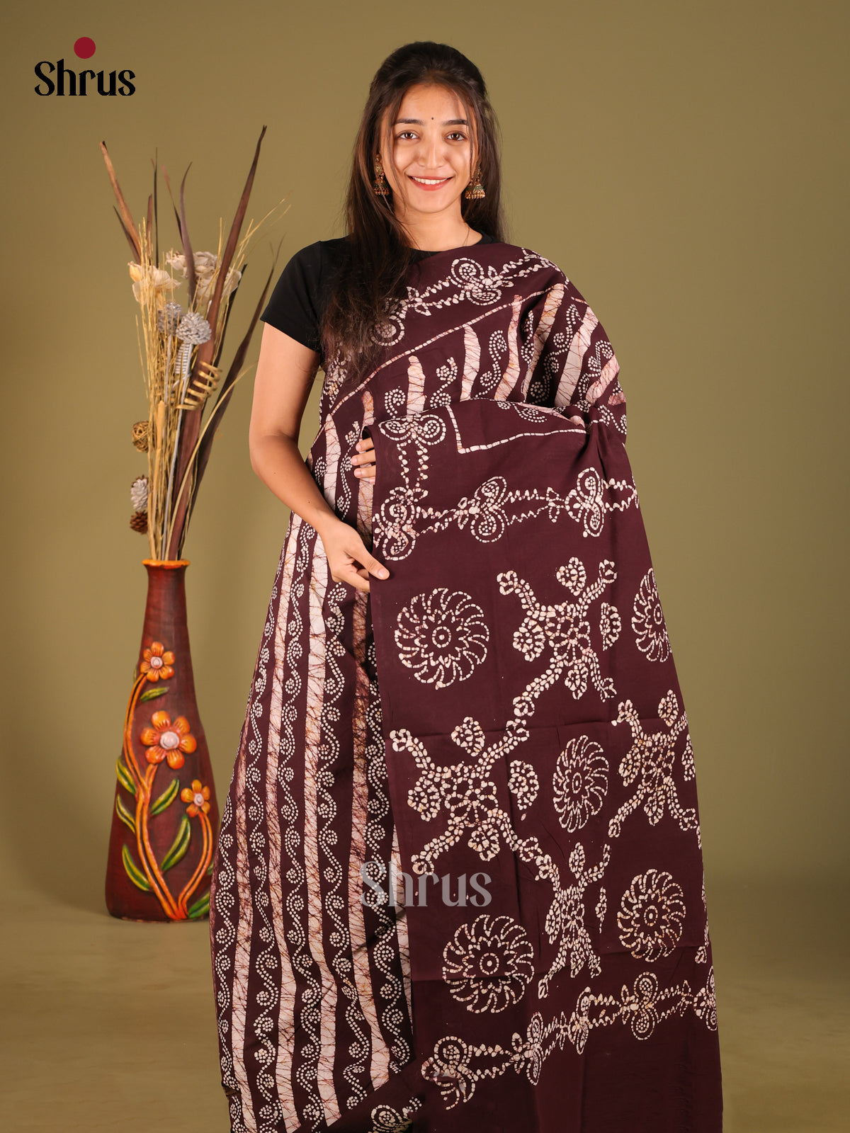 Cream & Brown - Sungudi Cotton Saree