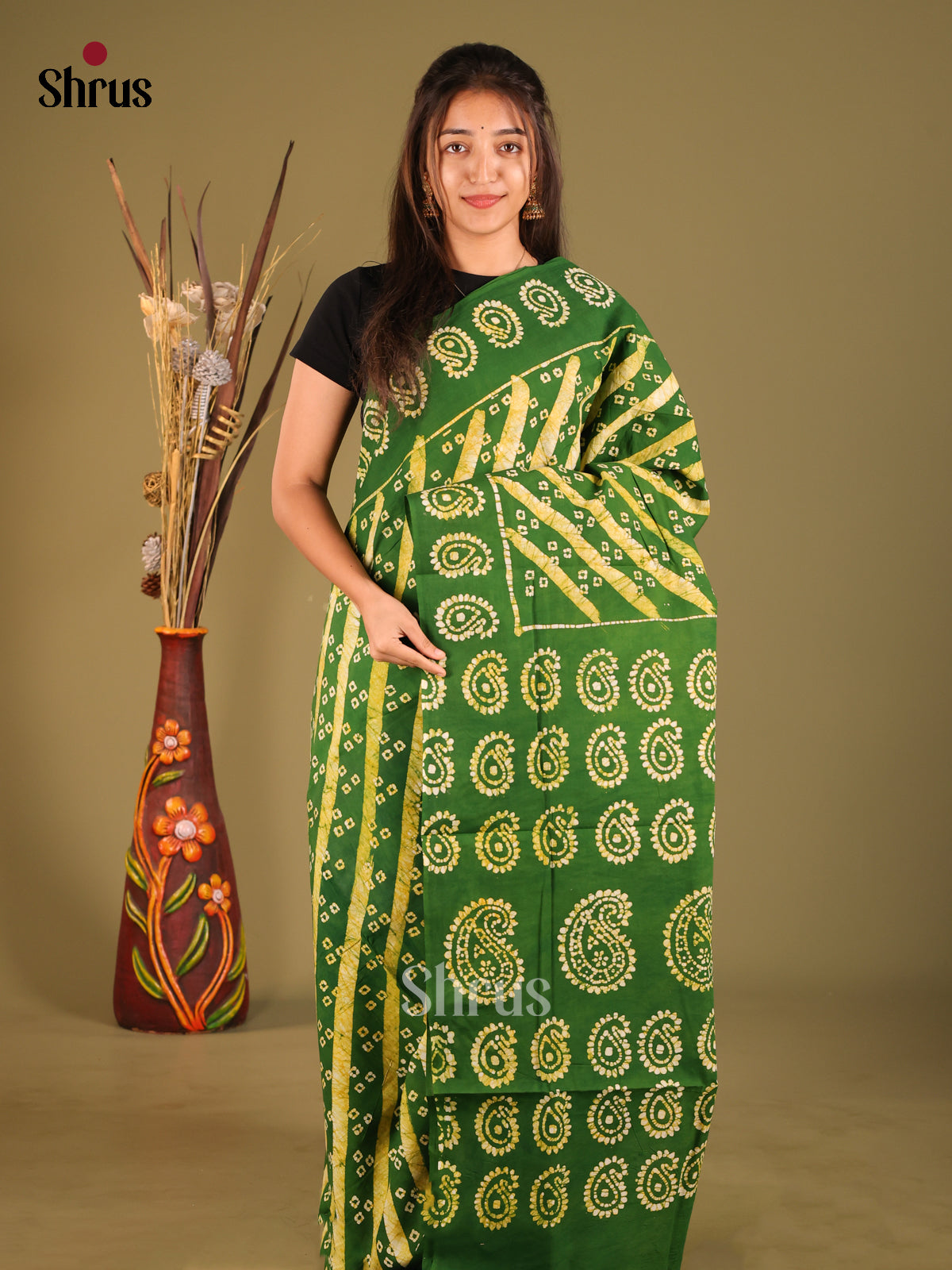 Green & Yellow- Sungudi Cotton Saree - Shop on Shrus.com