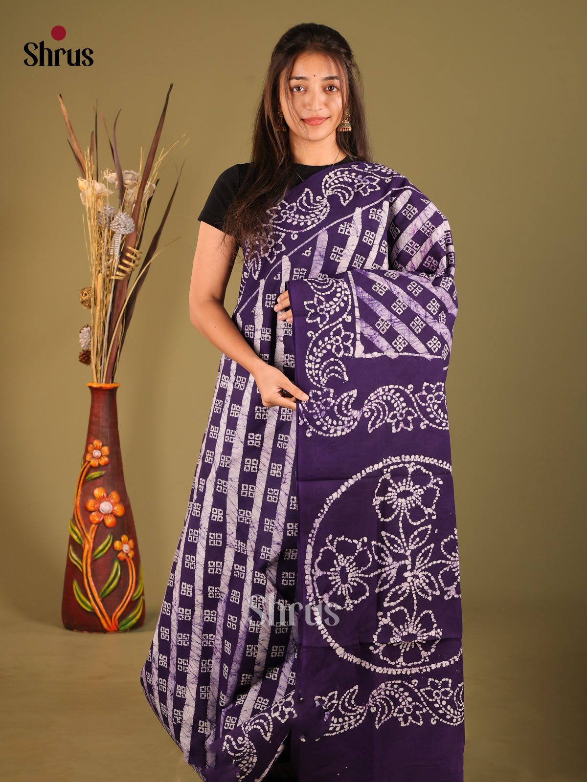 Violet & Cream - Sungudi Cotton Saree - Shop on Shrus.com