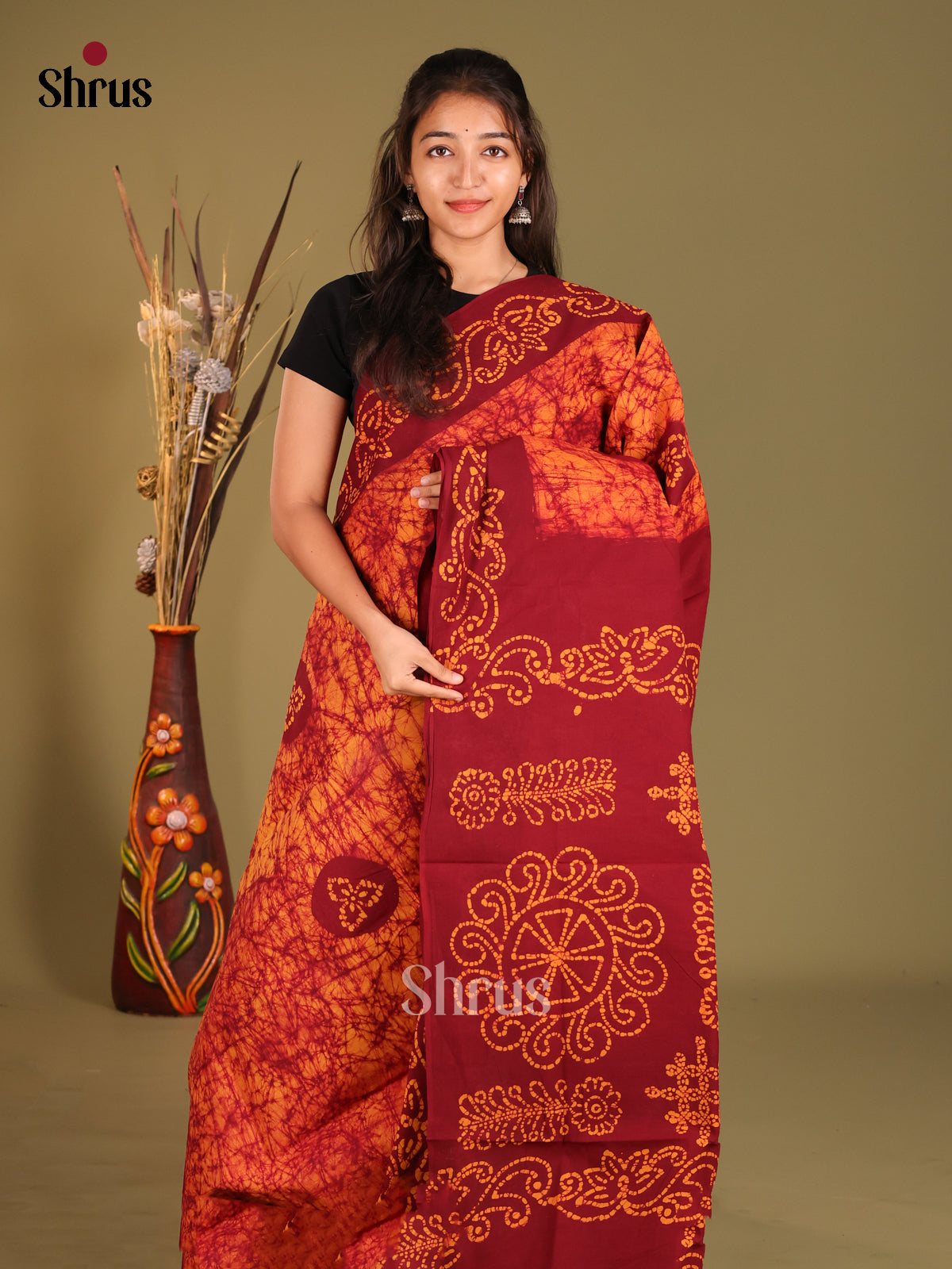Orange & Maroon - Sungudi Cotton Saree - Shop on Shrus.com
