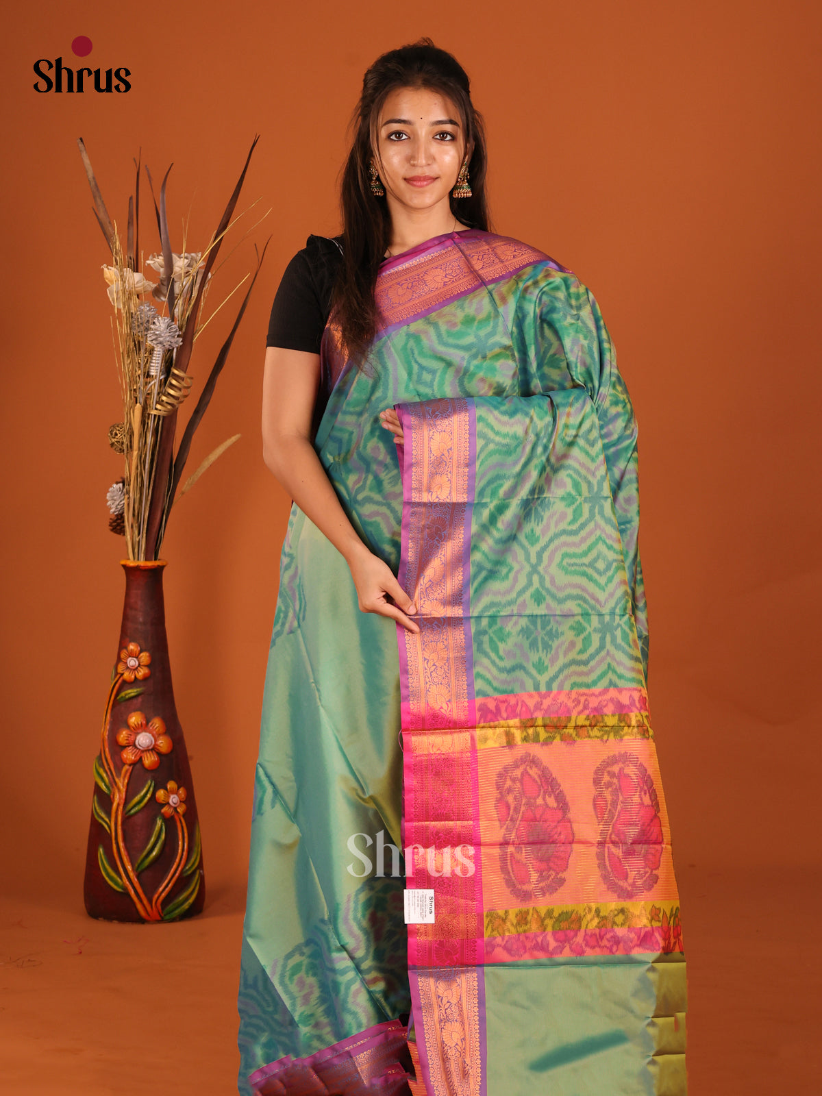 DHS11294 - Semi Pochampally Saree - Shop on Shrus.com