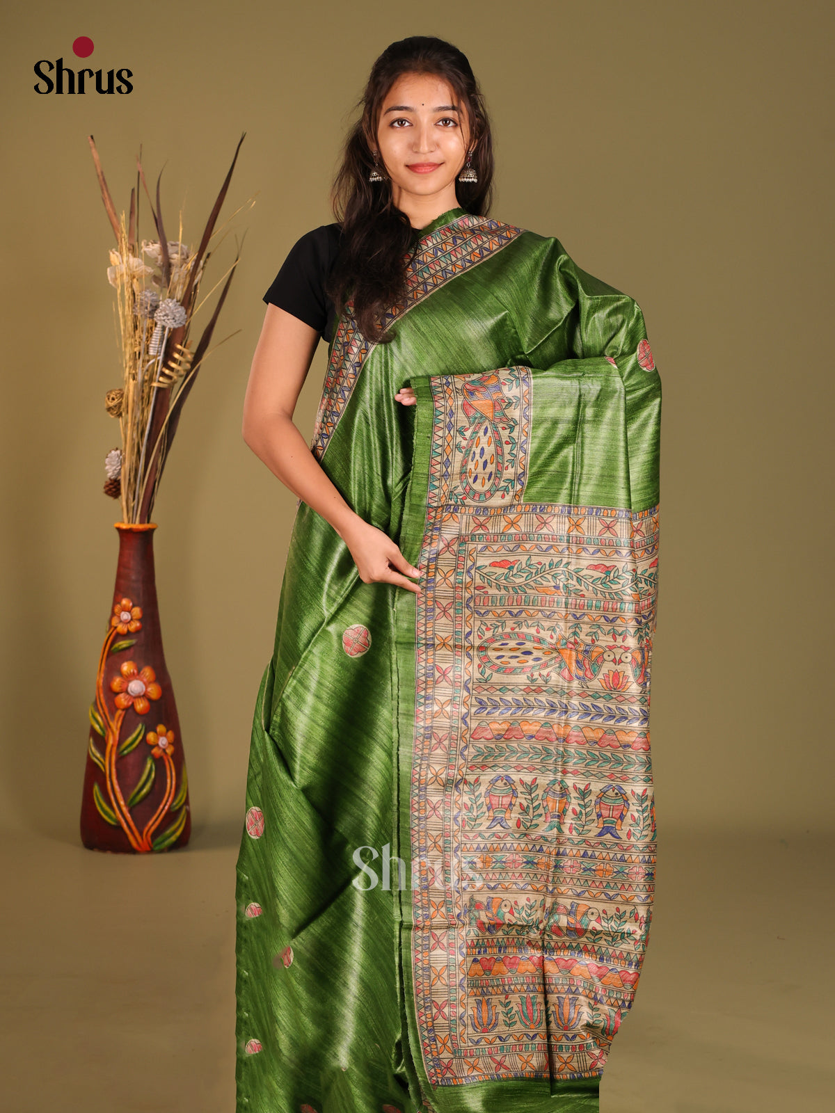 Textured Green Hand-Painted Tussar Silk Saree - Shop on Shrus.com