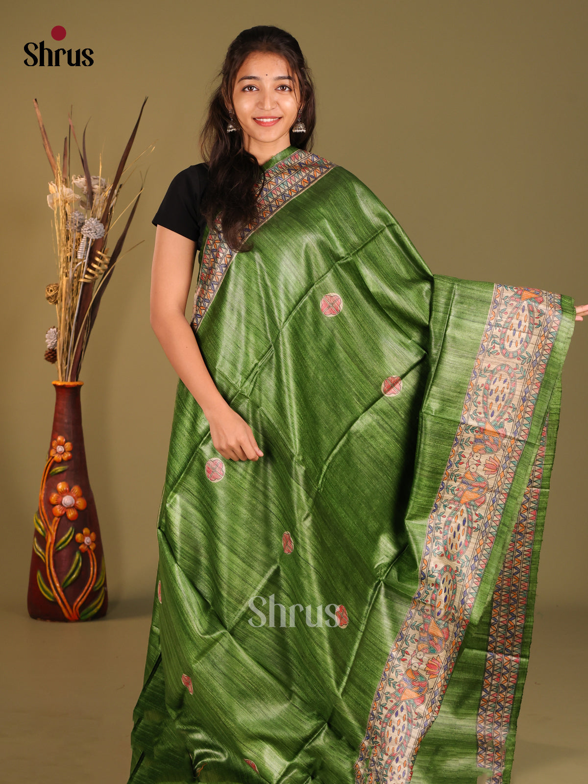 Textured Green Hand-Painted Tussar Silk Saree - Shop on Shrus.com
