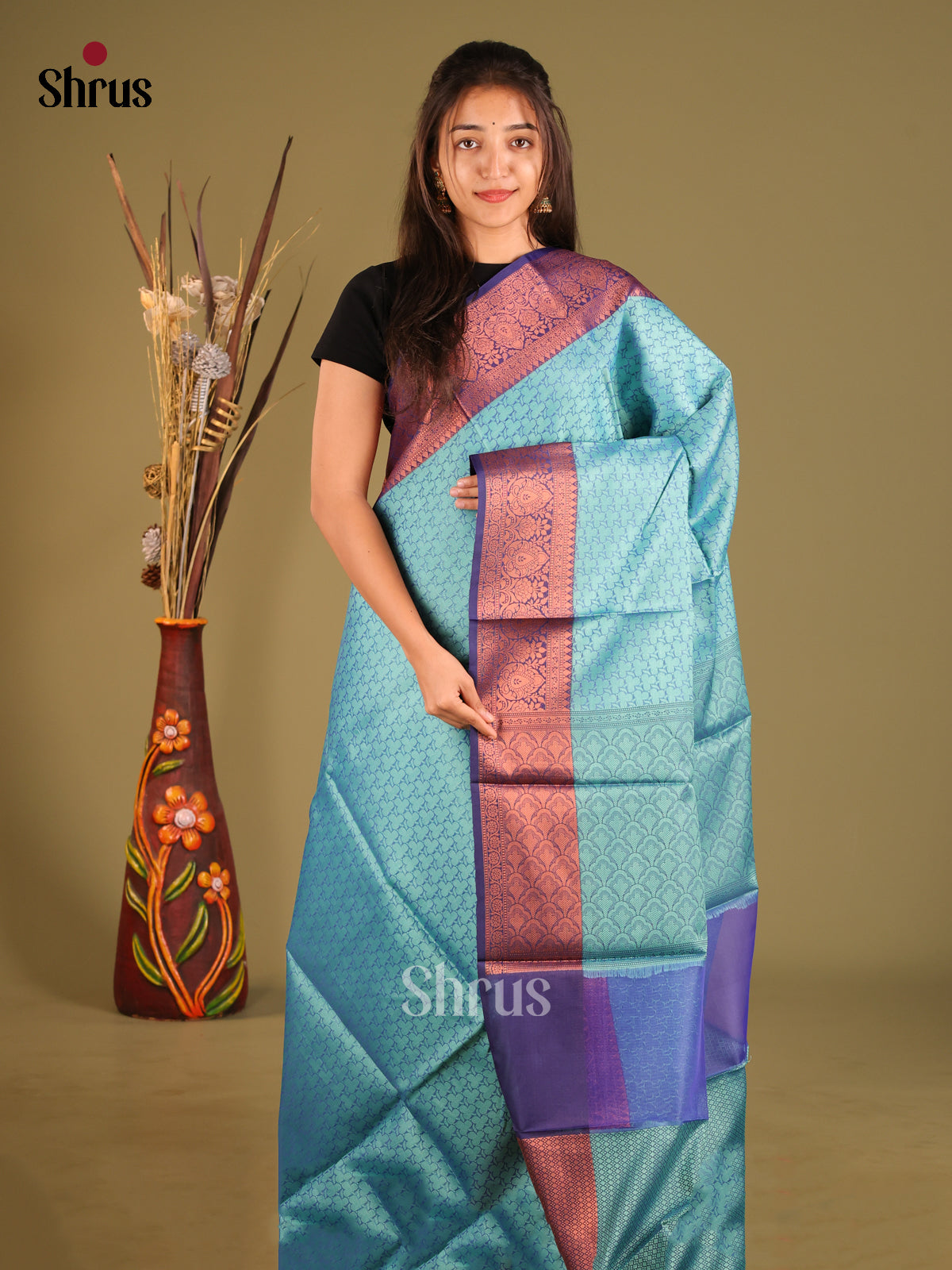 DHS11844 - Tanchoi Saree