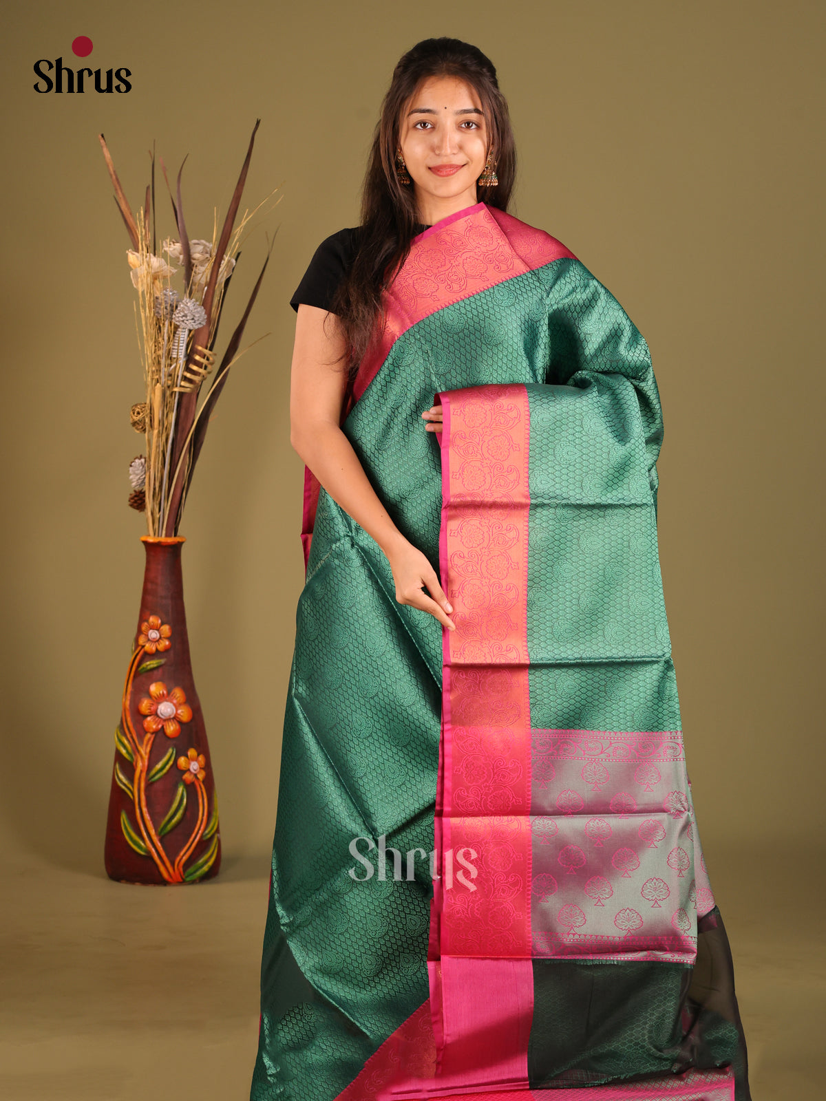 DHS11845 - Tanchoi Saree