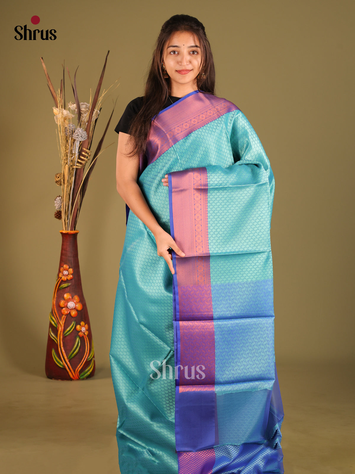 DHS11850 - Tanchoi Saree