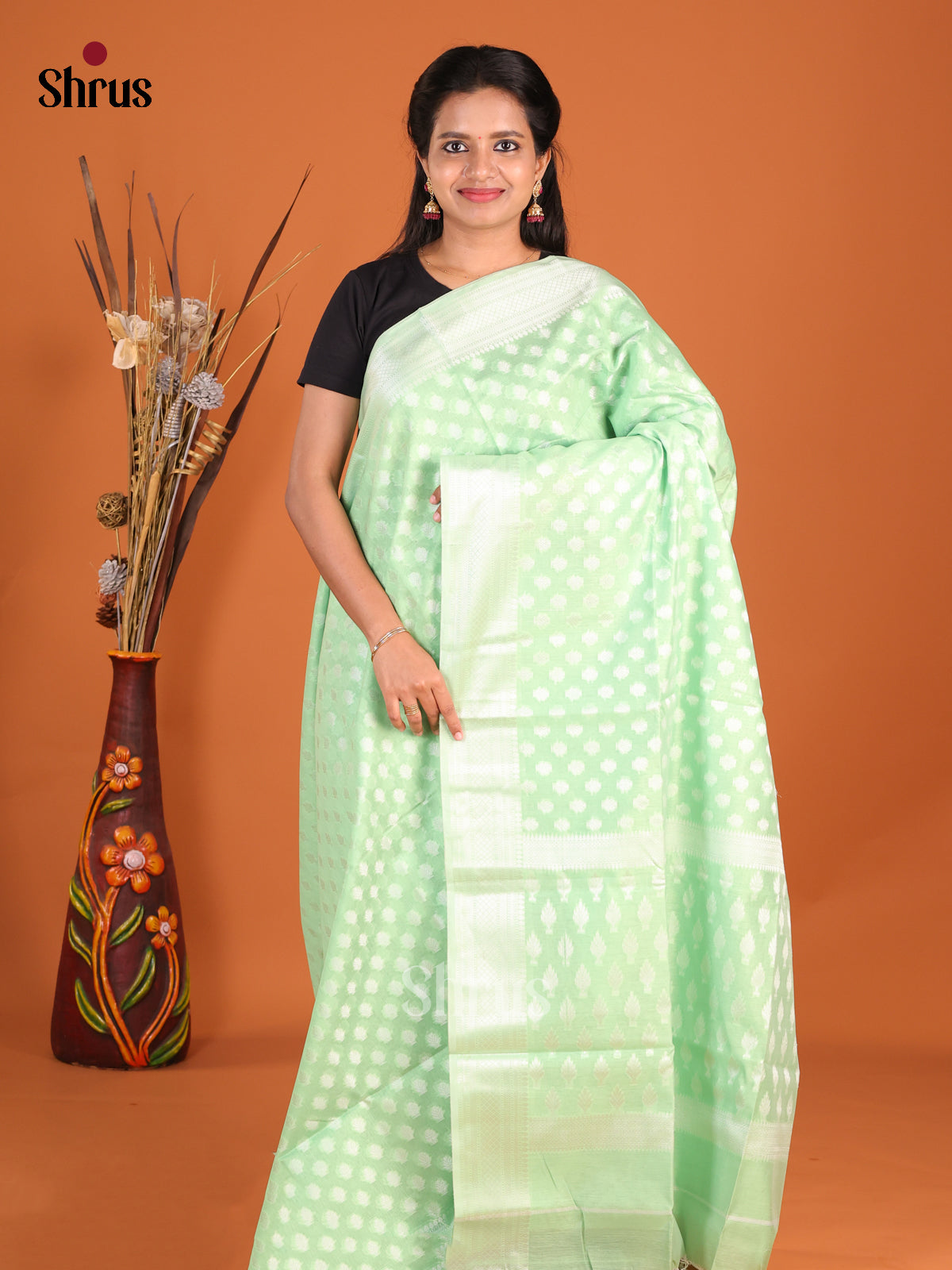 DHS11944 - Art Maheshwari Saree - Shop on Shrus.com