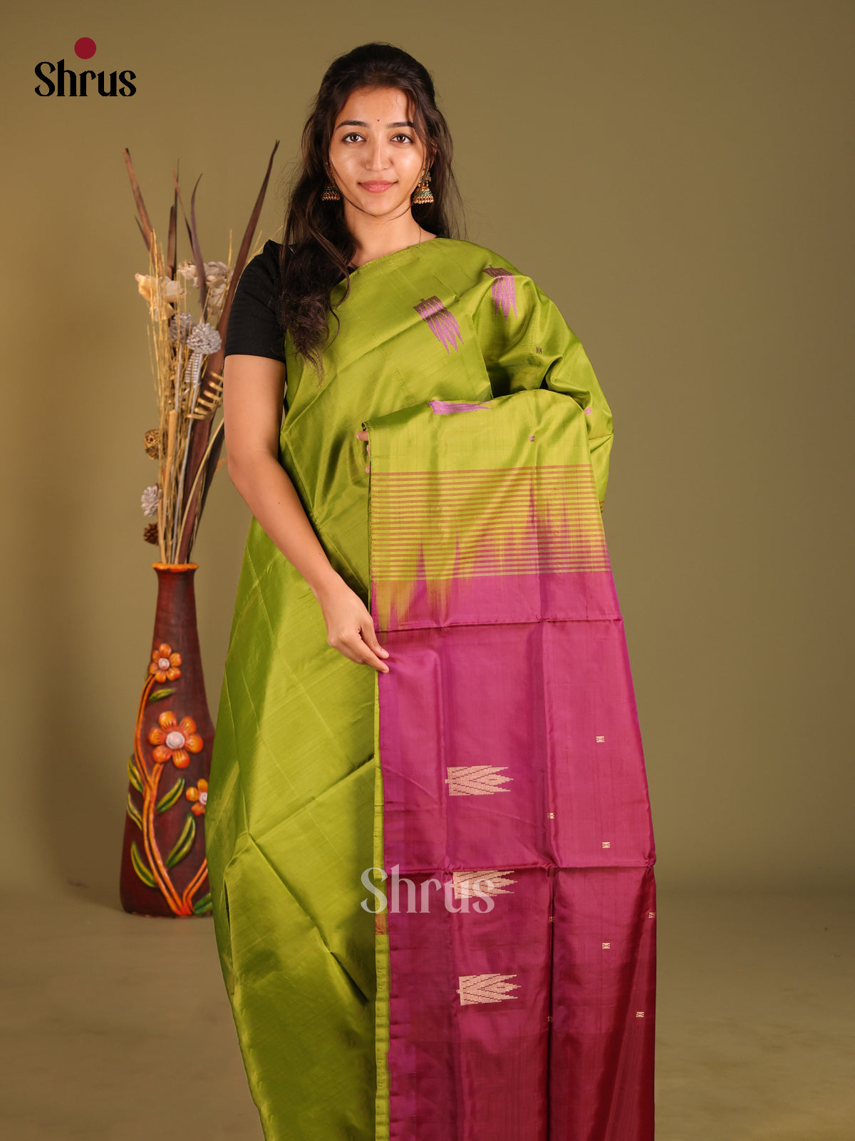Light Green & Purple- Banana Pith without blouse Saree - Shop on Shrus.com