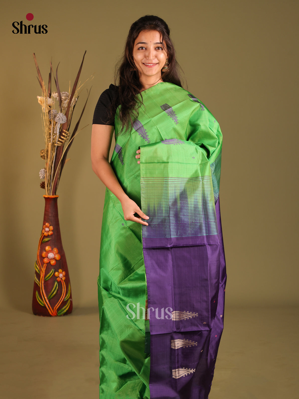 Green & Violet - Banana Pith without blouse Saree - Shop on Shrus.com